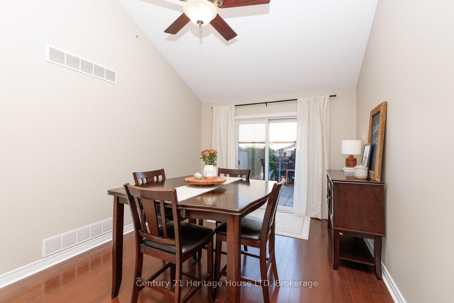 Photo 12 of 29 Bluegrass Crescent, St. Catharines, Oakdale — HOMEH