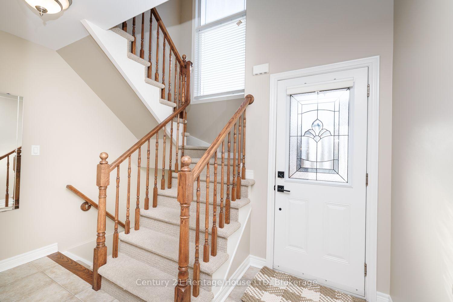 Photo 18 of 29 Bluegrass Crescent, St. Catharines, Oakdale — HOMEH