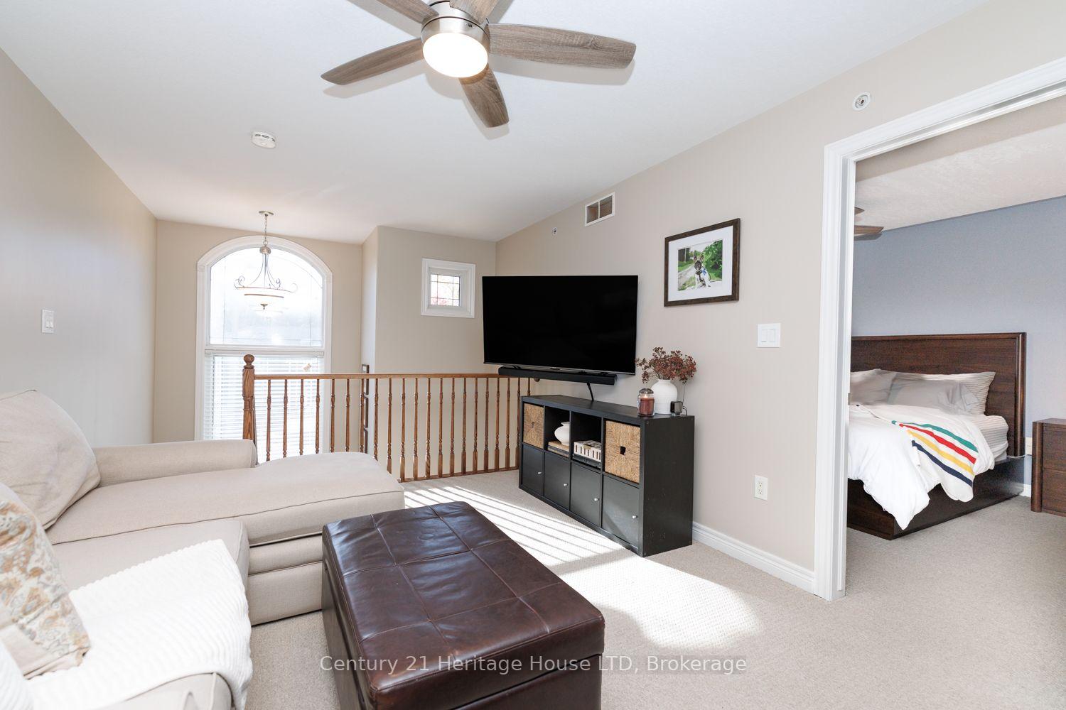 Photo 20 of 29 Bluegrass Crescent, St. Catharines, Oakdale — HOMEH