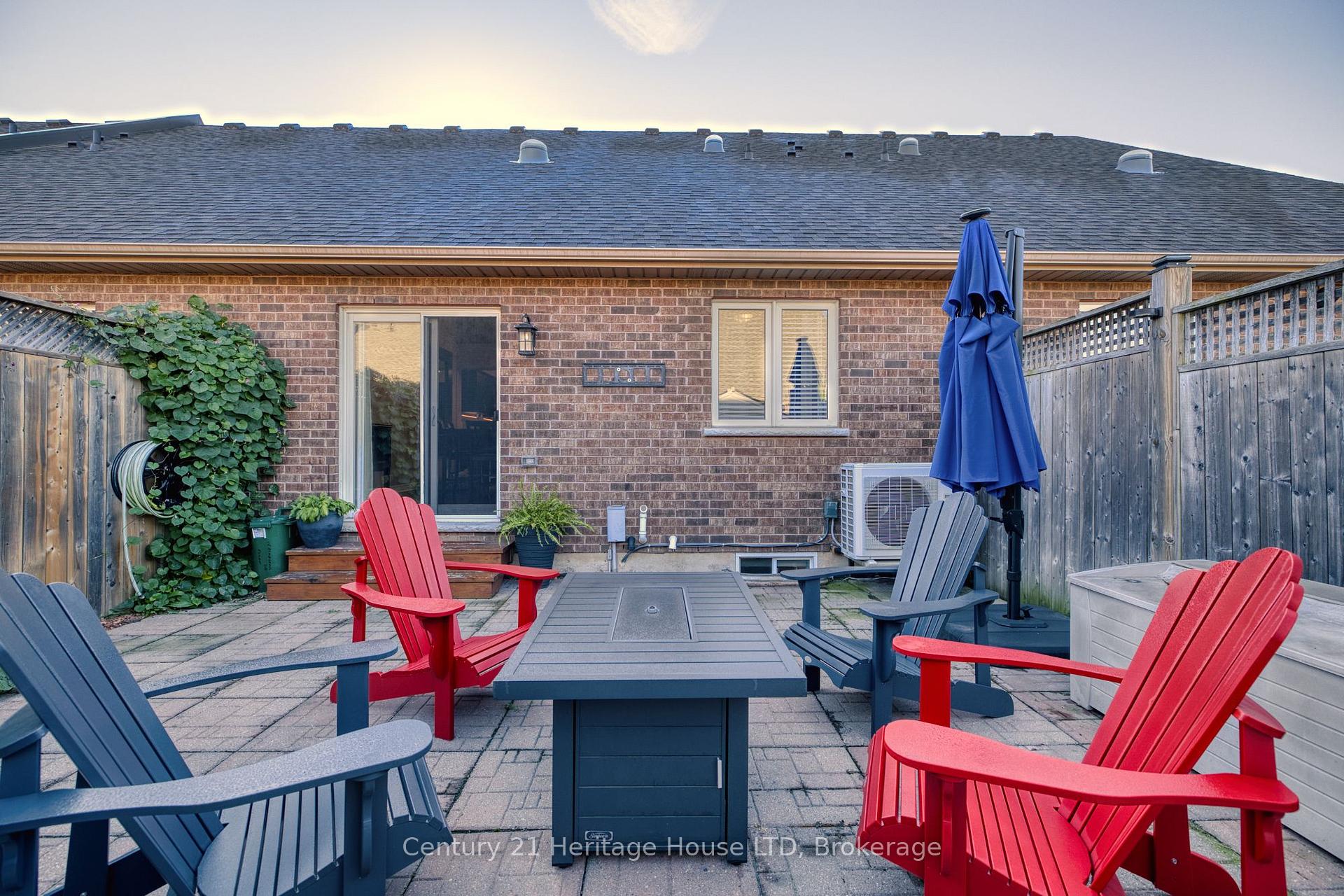 Photo 35 of 29 Bluegrass Crescent, St. Catharines, Oakdale — HOMEH