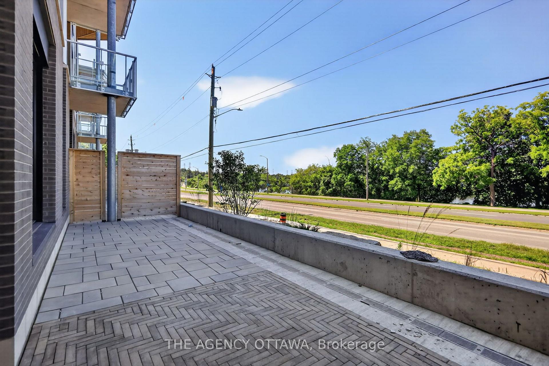 Photo 4 of Unit 108, 3085 Riverside Drive, Ottawa, Mooneys Bay/Riverside Park — HOMEH