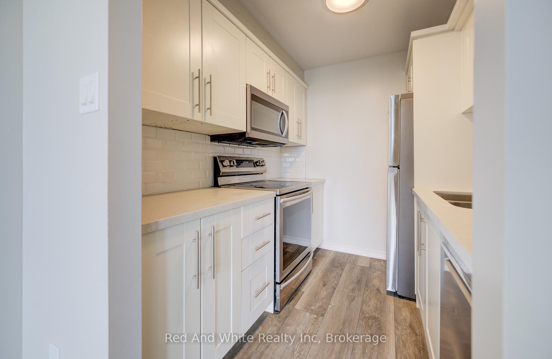 Photo 14 of Unit 802, 1414 King Street E, Kitchener, King East — HOMEH