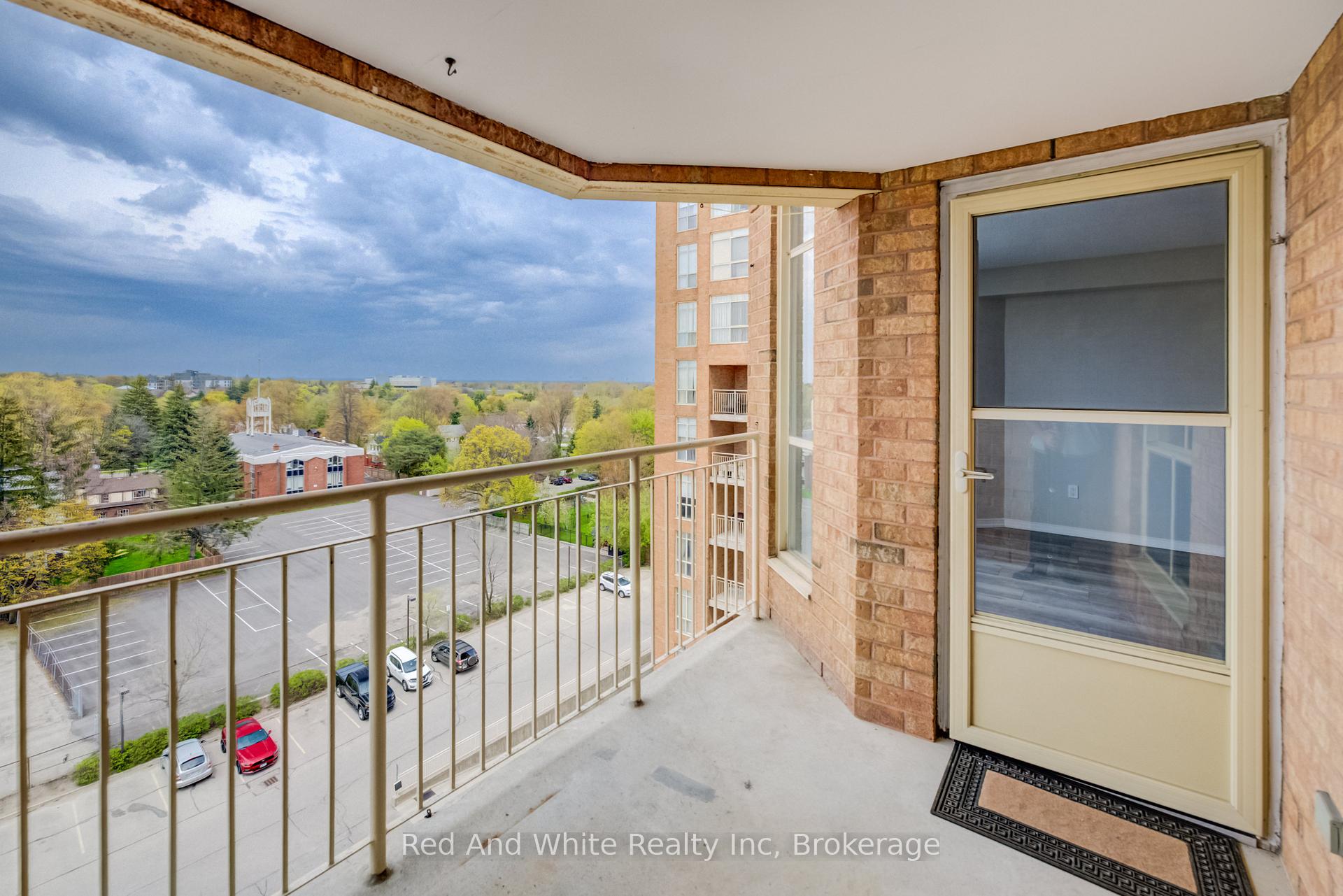 Photo 23 of Unit 802, 1414 King Street E, Kitchener, King East — HOMEH