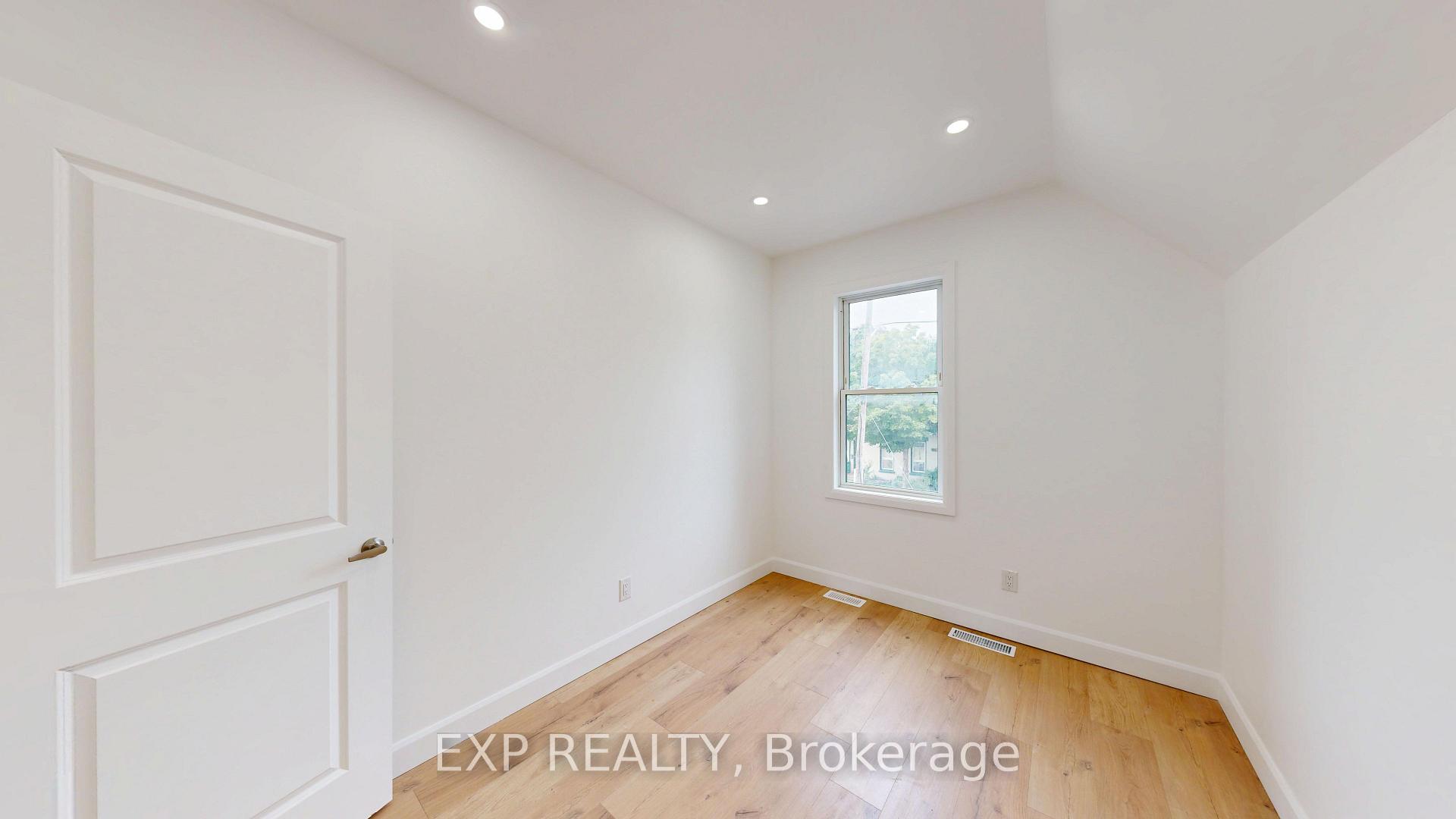 Photo 43 of 686 Elias Street, London, East G — HOMEH