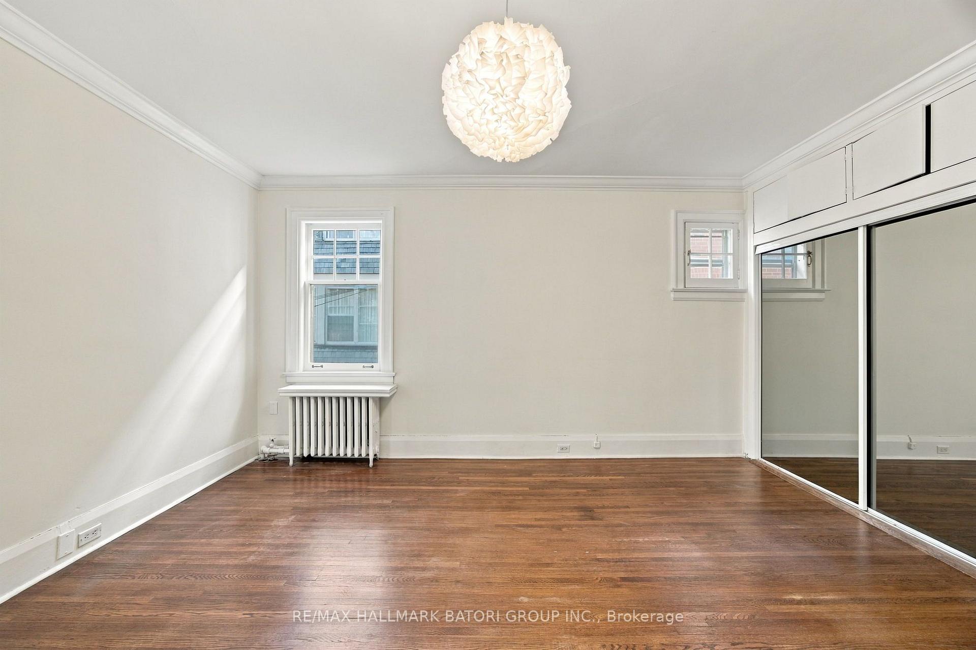 Photo 20 of Unit Main, 479 Oriole Parkway, Toronto, Yonge-Eglinton — HOMEH