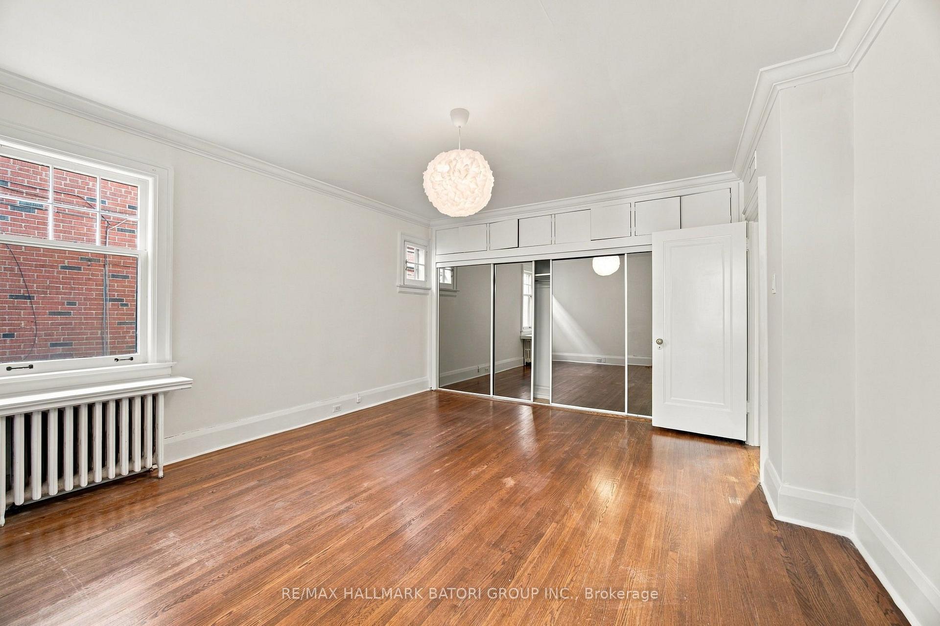 Photo 21 of Unit Main, 479 Oriole Parkway, Toronto, Yonge-Eglinton — HOMEH
