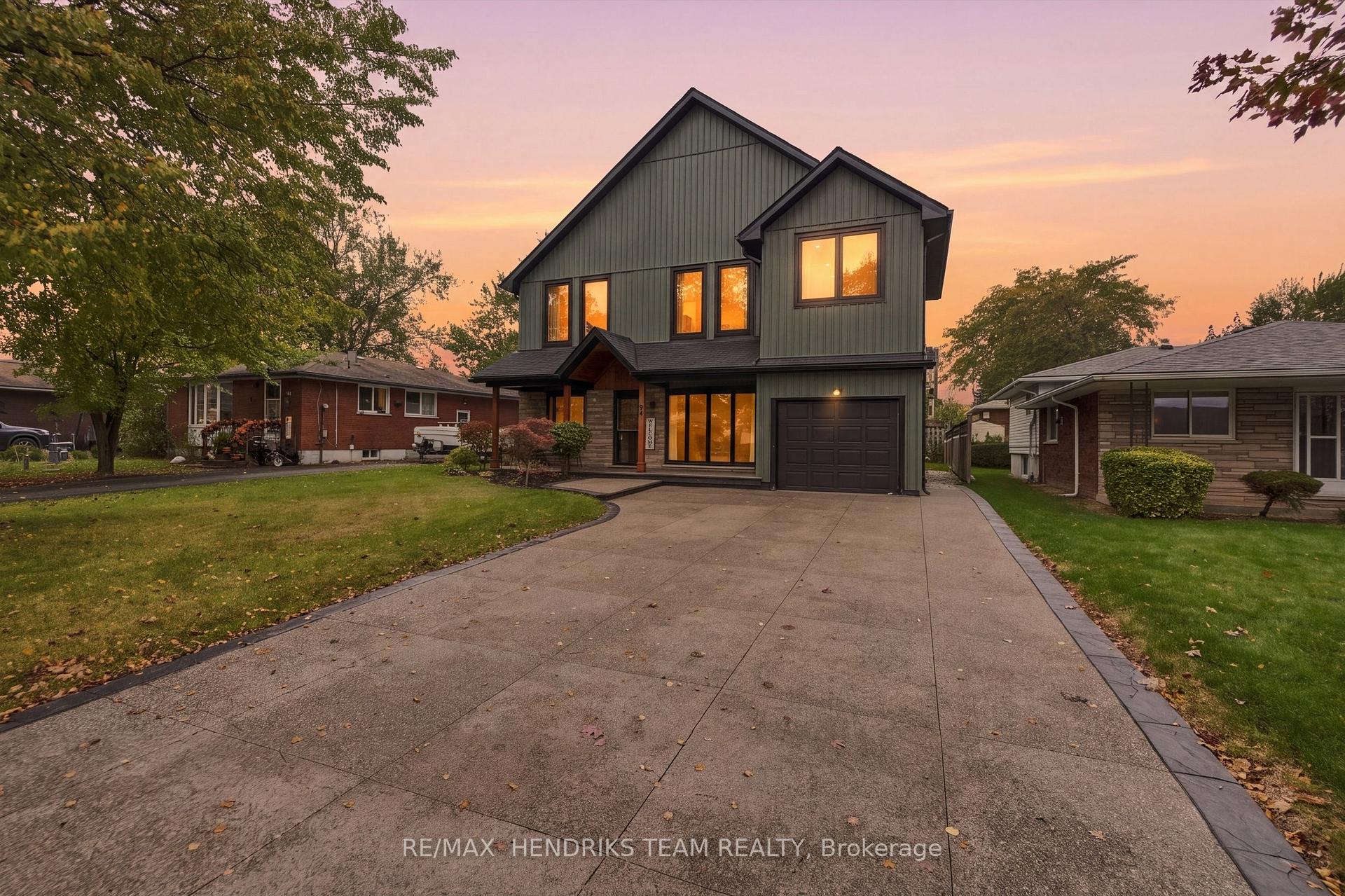 Photo 1 of 94 Bellingham Drive, Hamilton, Lawfield — HOMEH