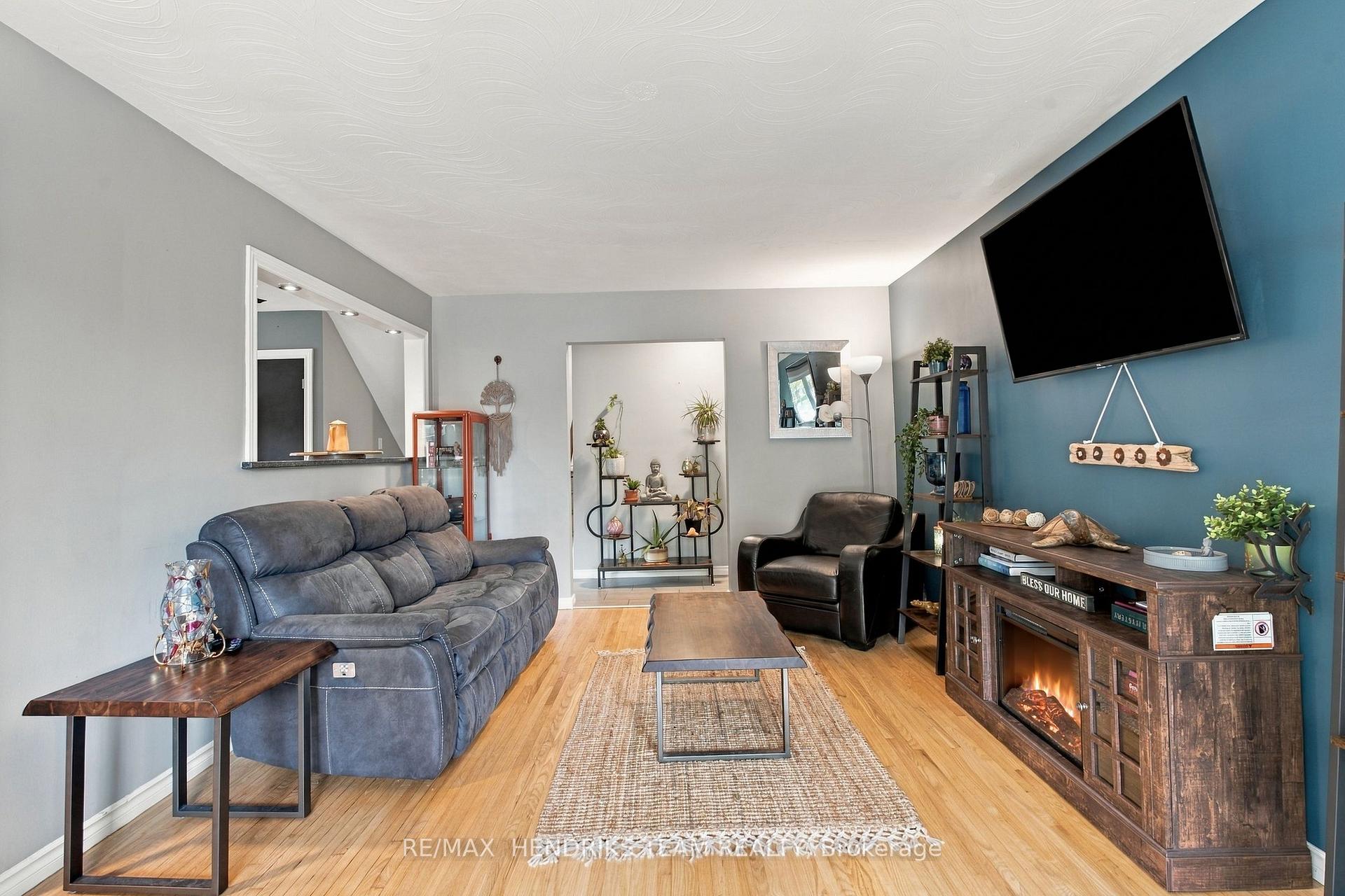Photo 7 of 94 Bellingham Drive, Hamilton, Lawfield — HOMEH