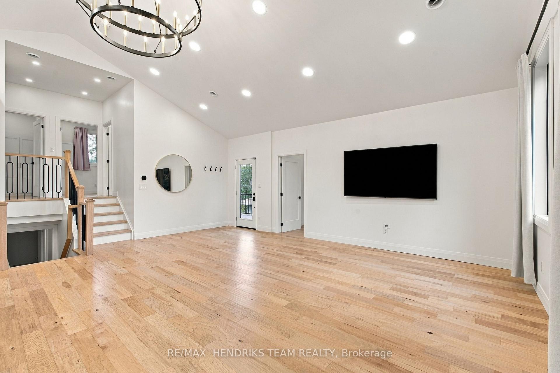 Photo 27 of 94 Bellingham Drive, Hamilton, Lawfield — HOMEH