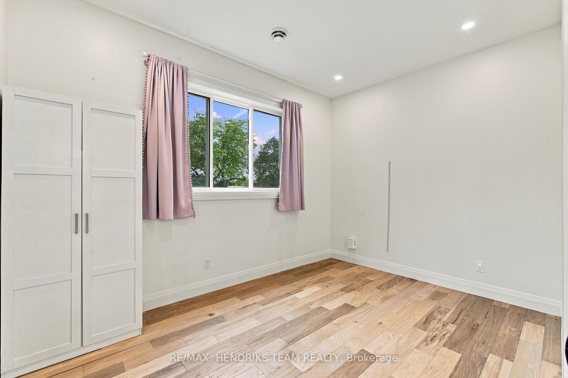 Photo 31 of 94 Bellingham Drive, Hamilton, Lawfield — HOMEH
