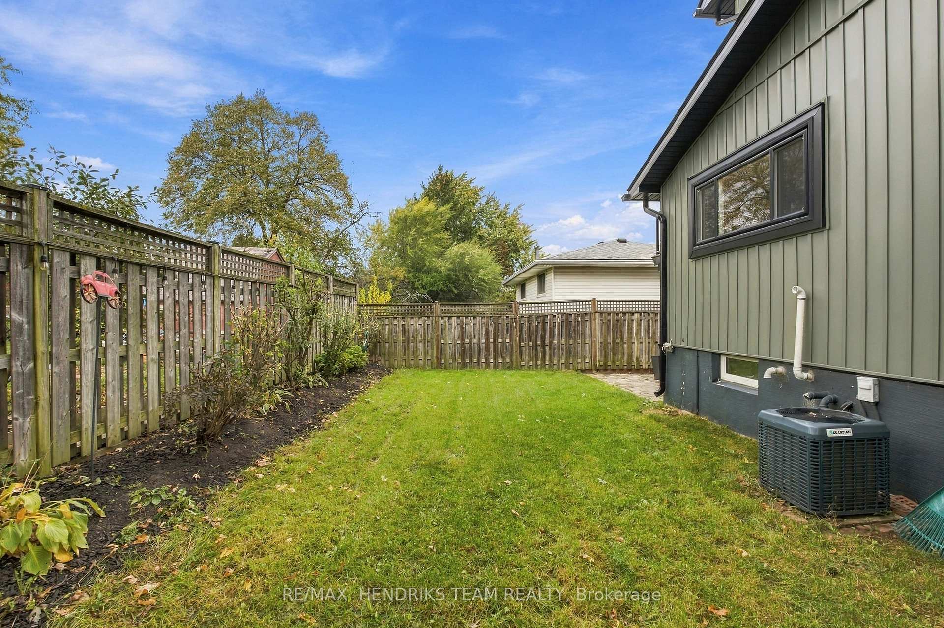 Photo 39 of 94 Bellingham Drive, Hamilton, Lawfield — HOMEH