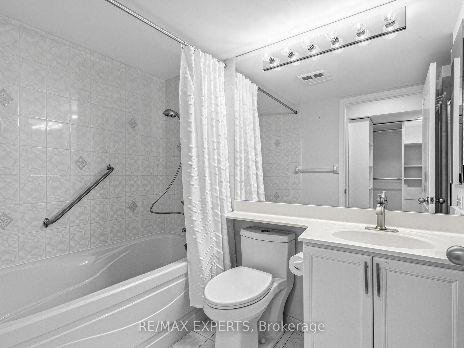 Photo 22 of Unit 1509, 265 Ridley Boulevard, Toronto, Bedford Park-Nortown — HOMEH