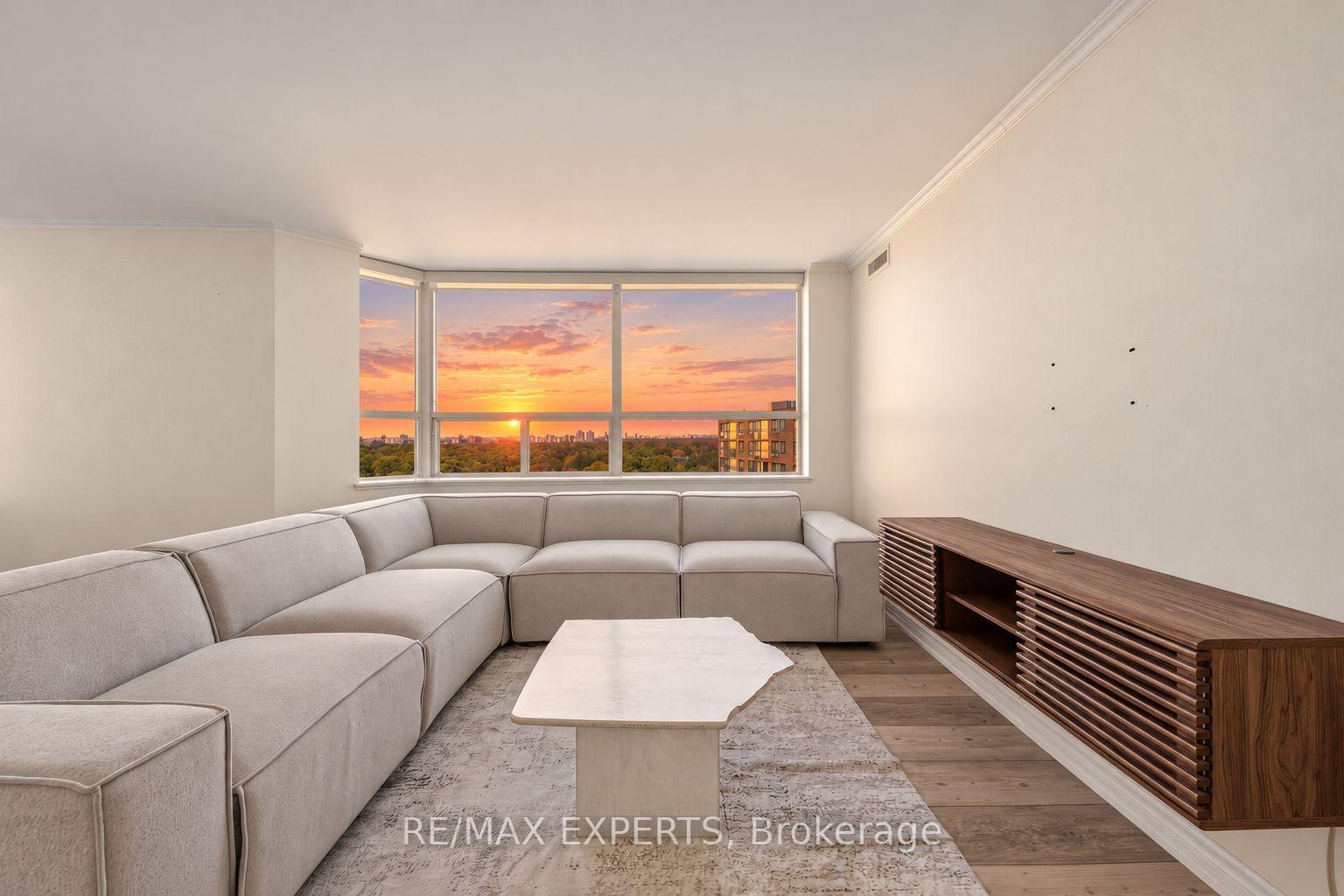 Photo 2 of Unit 1509, 265 Ridley Boulevard, Toronto, Bedford Park-Nortown — HOMEH