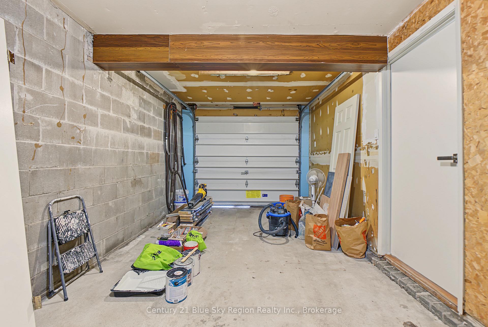 Photo 31 of Unit 24, 644 Lakeshore Drive, North Bay, Ferris — HOMEH