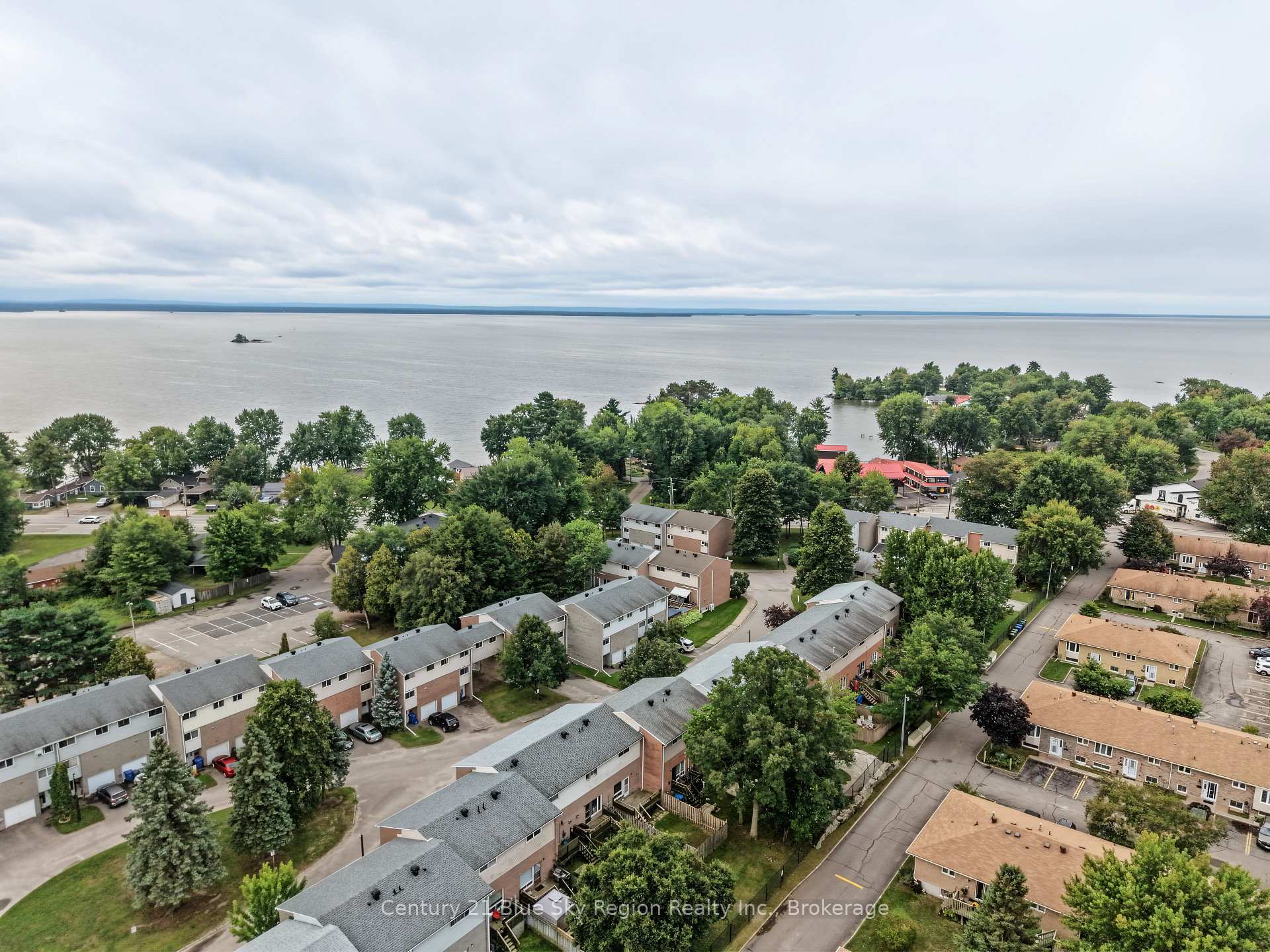 Photo 34 of Unit 24, 644 Lakeshore Drive, North Bay, Ferris — HOMEH