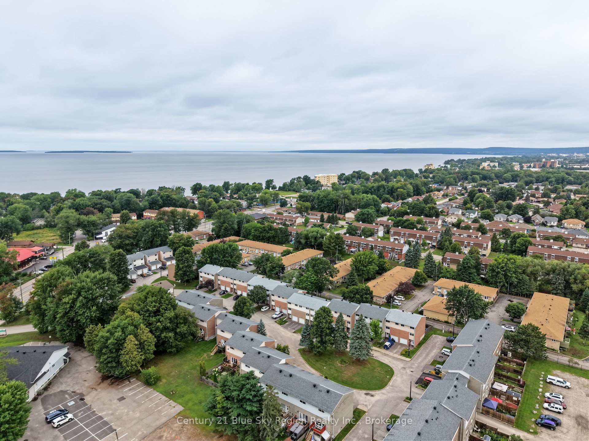 Photo 35 of Unit 24, 644 Lakeshore Drive, North Bay, Ferris — HOMEH