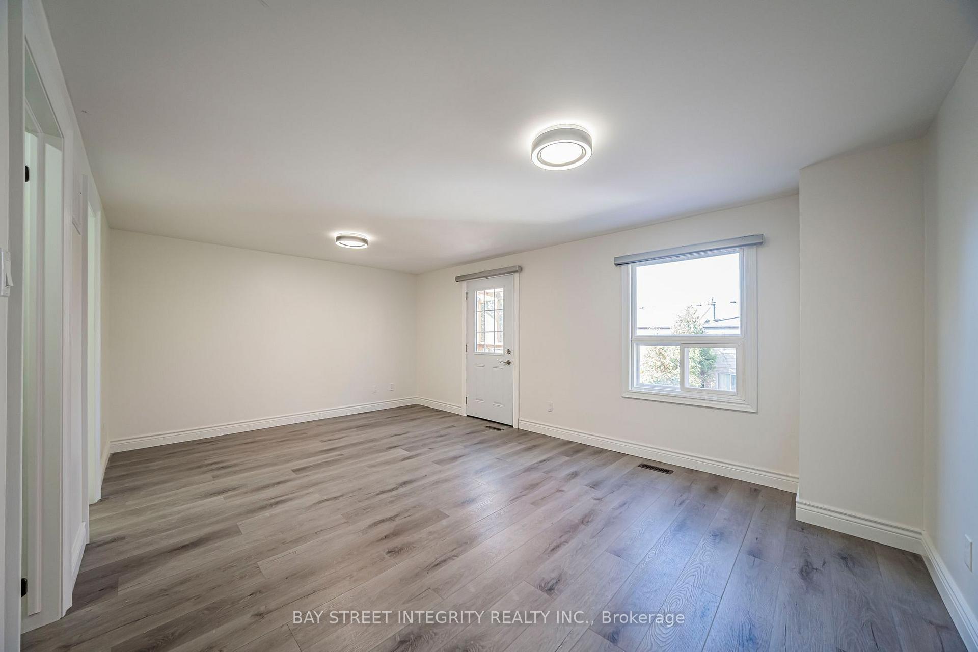 Photo 23 of 28 Fawndale Crescent, Scarborough, Steeles — HOMEH