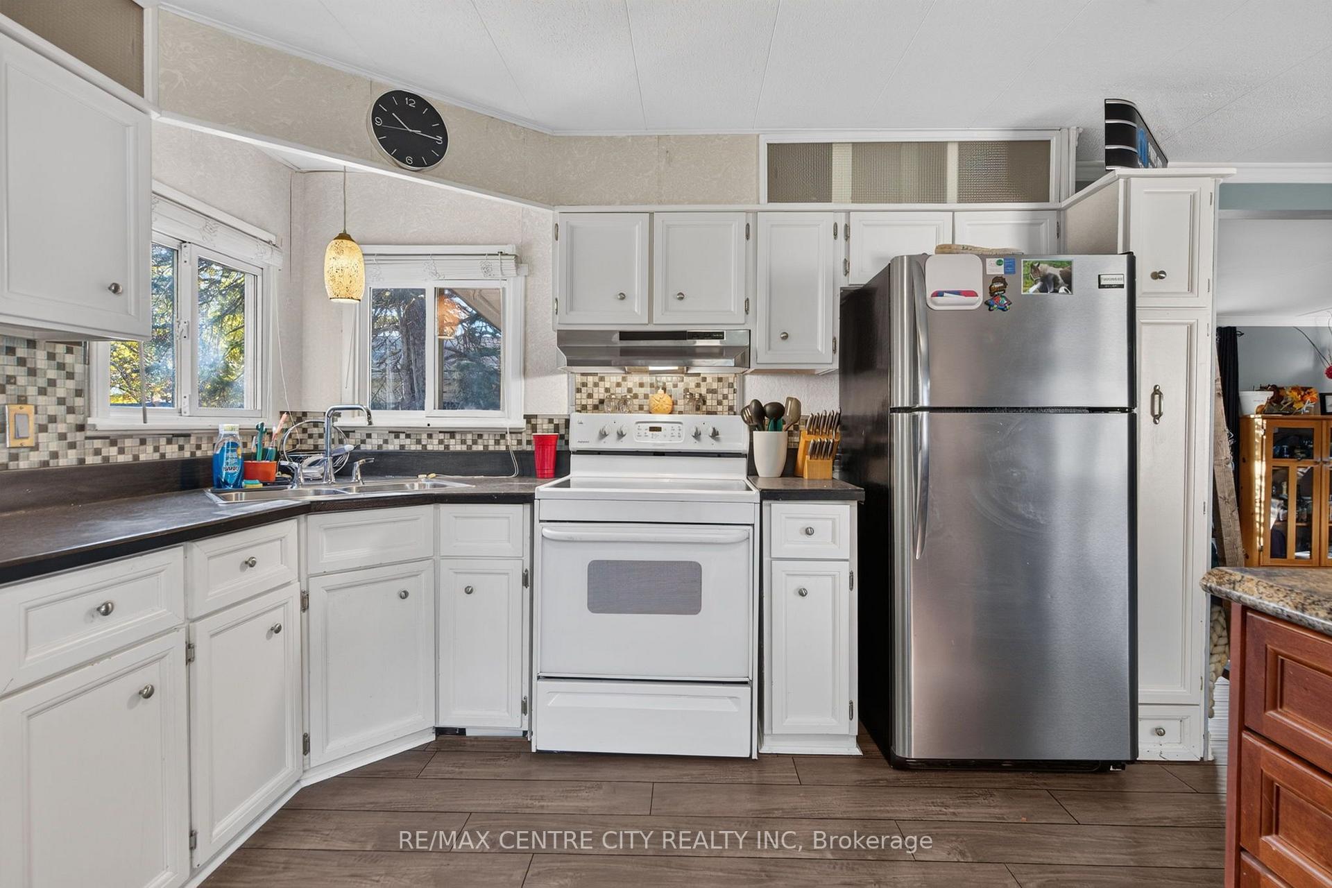 Photo 26 of Unit 55, 3100 Dorchester Road, Thames Centre, Rural Thames Centre — HOMEH