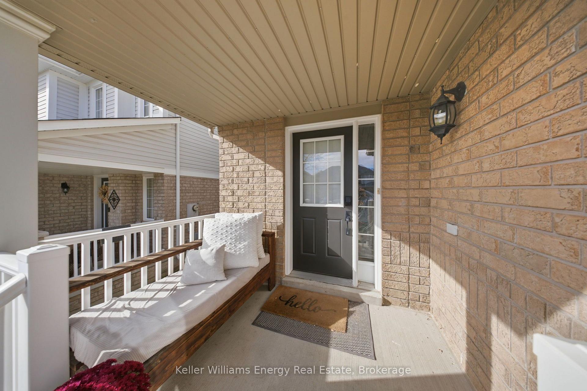 Photo 3 of 8 Quackenbush Street, Clarington, Bowmanville — HOMEH
