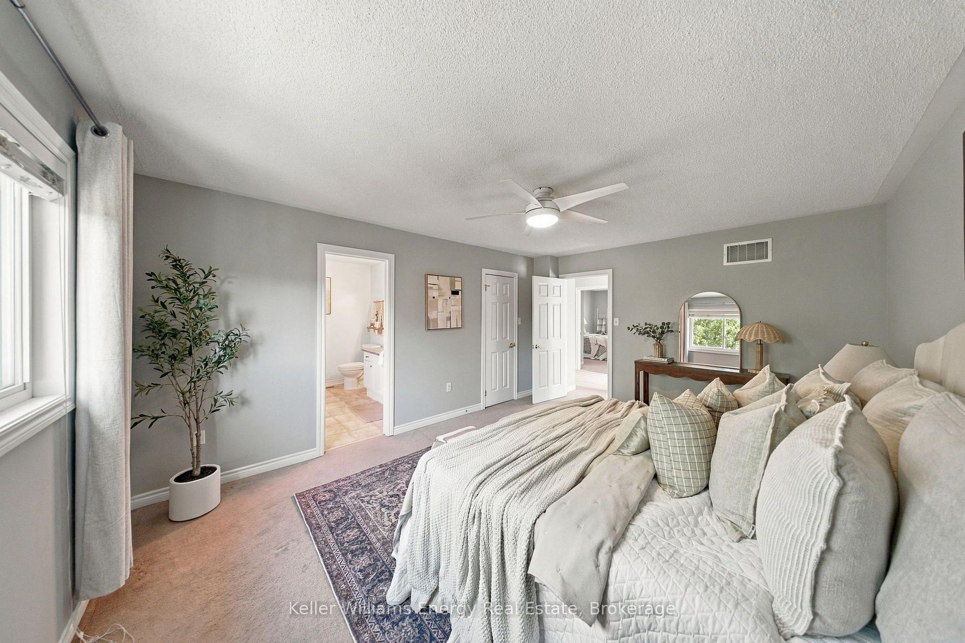 Photo 26 of 8 Quackenbush Street, Clarington, Bowmanville — HOMEH