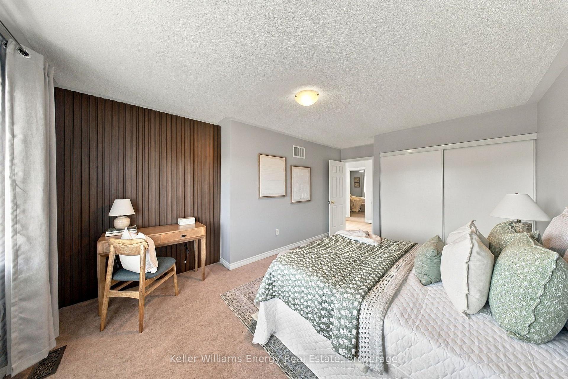 Photo 30 of 8 Quackenbush Street, Clarington, Bowmanville — HOMEH
