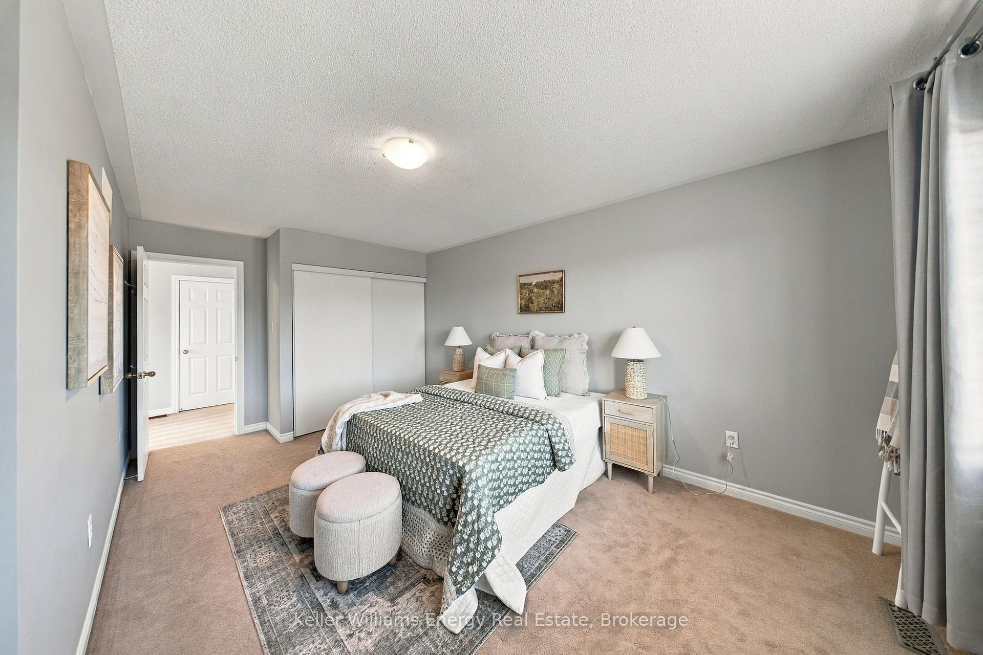 Photo 31 of 8 Quackenbush Street, Clarington, Bowmanville — HOMEH