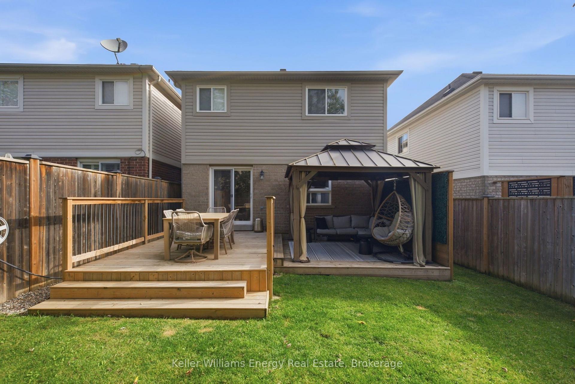 Photo 40 of 8 Quackenbush Street, Clarington, Bowmanville — HOMEH