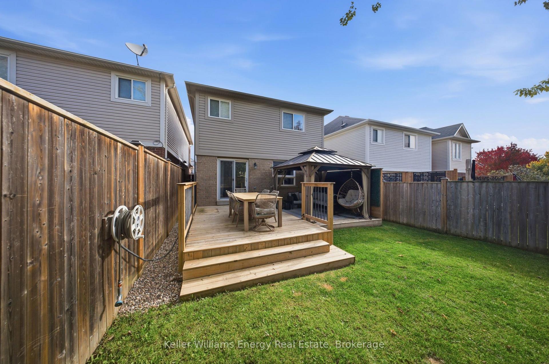 Photo 41 of 8 Quackenbush Street, Clarington, Bowmanville — HOMEH