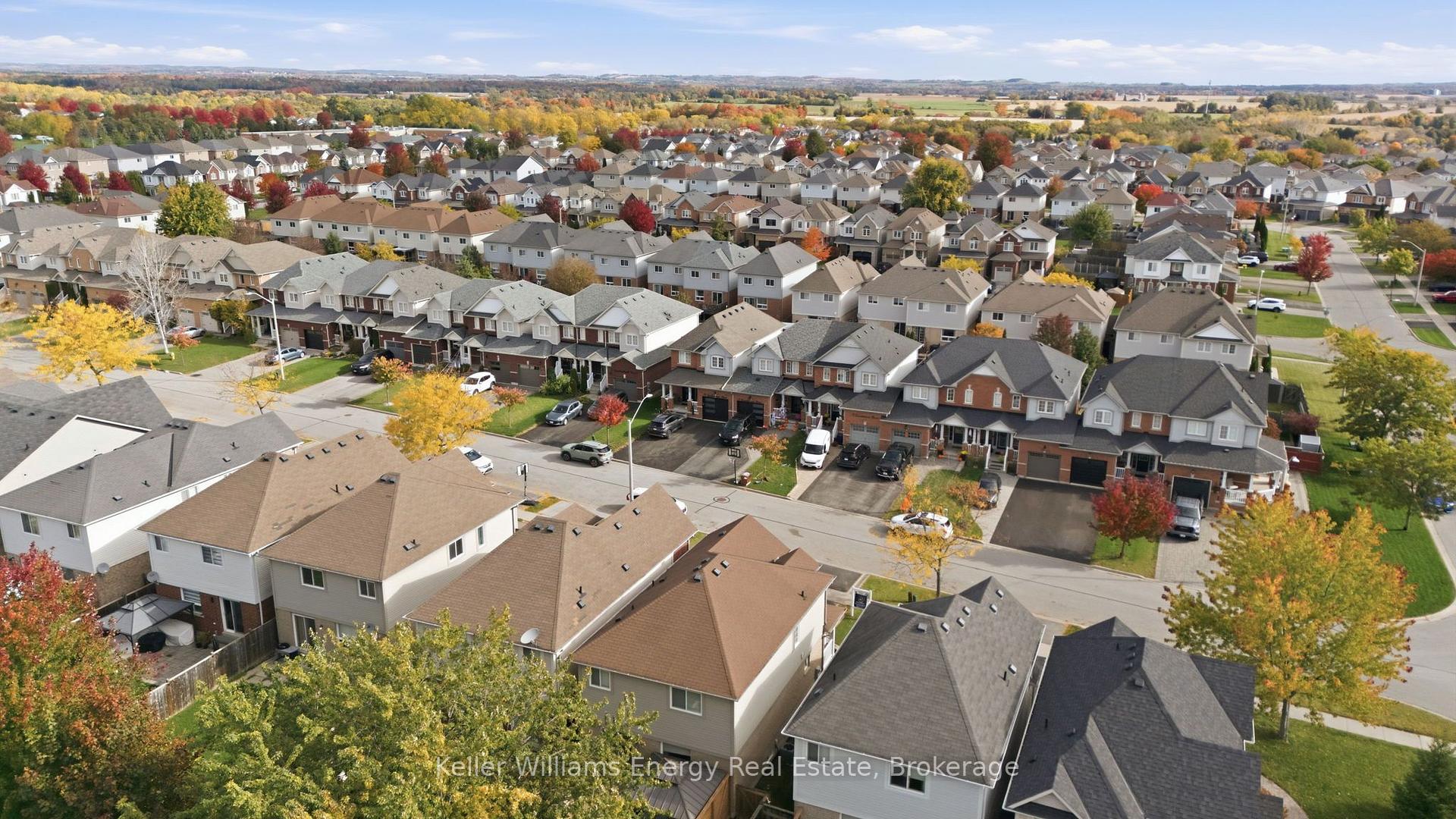 Photo 47 of 8 Quackenbush Street, Clarington, Bowmanville — HOMEH