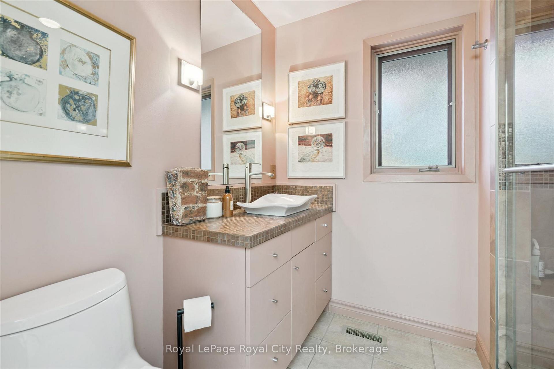 Photo 21 of 168 South River Road, Centre Wellington, Elora/Salem — HOMEH