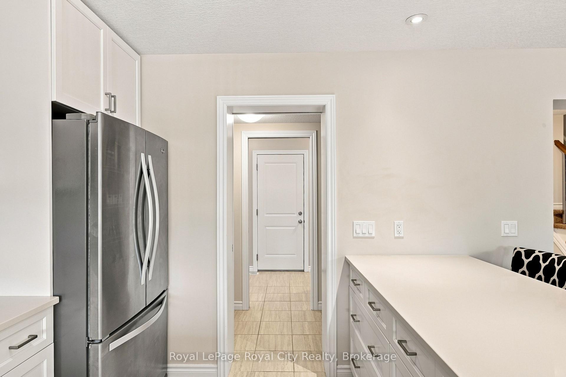 Photo 11 of 558 Starwood Drive, Guelph, Grange Road — HOMEH