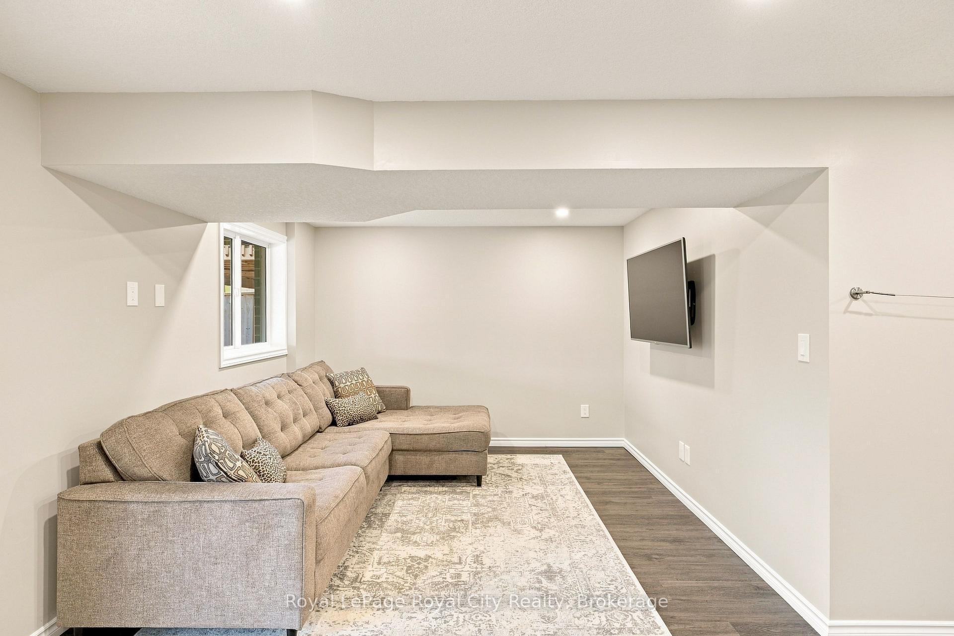 Photo 41 of 558 Starwood Drive, Guelph, Grange Road — HOMEH