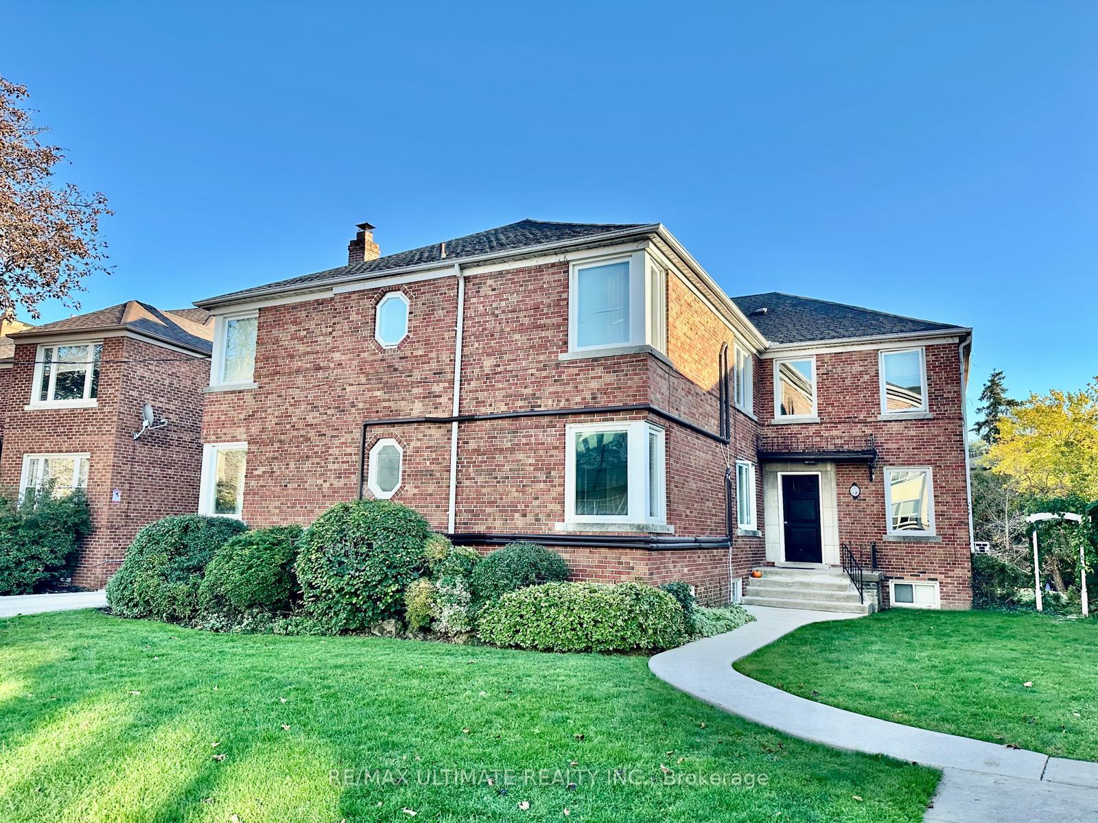 Photo 1 of Unit 3, 5 Warwick Avenue, Toronto, Humewood-Cedarvale — HOMEH