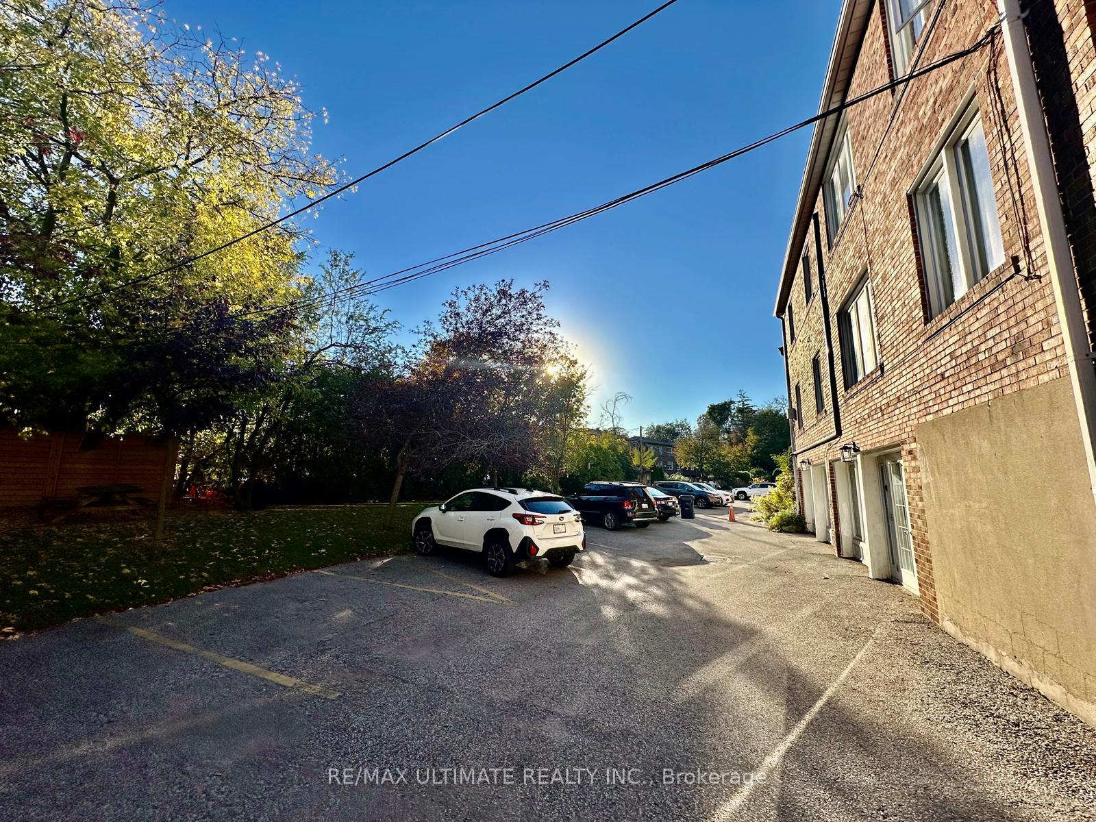 Photo 19 of Unit 3, 5 Warwick Avenue, Toronto, Humewood-Cedarvale — HOMEH