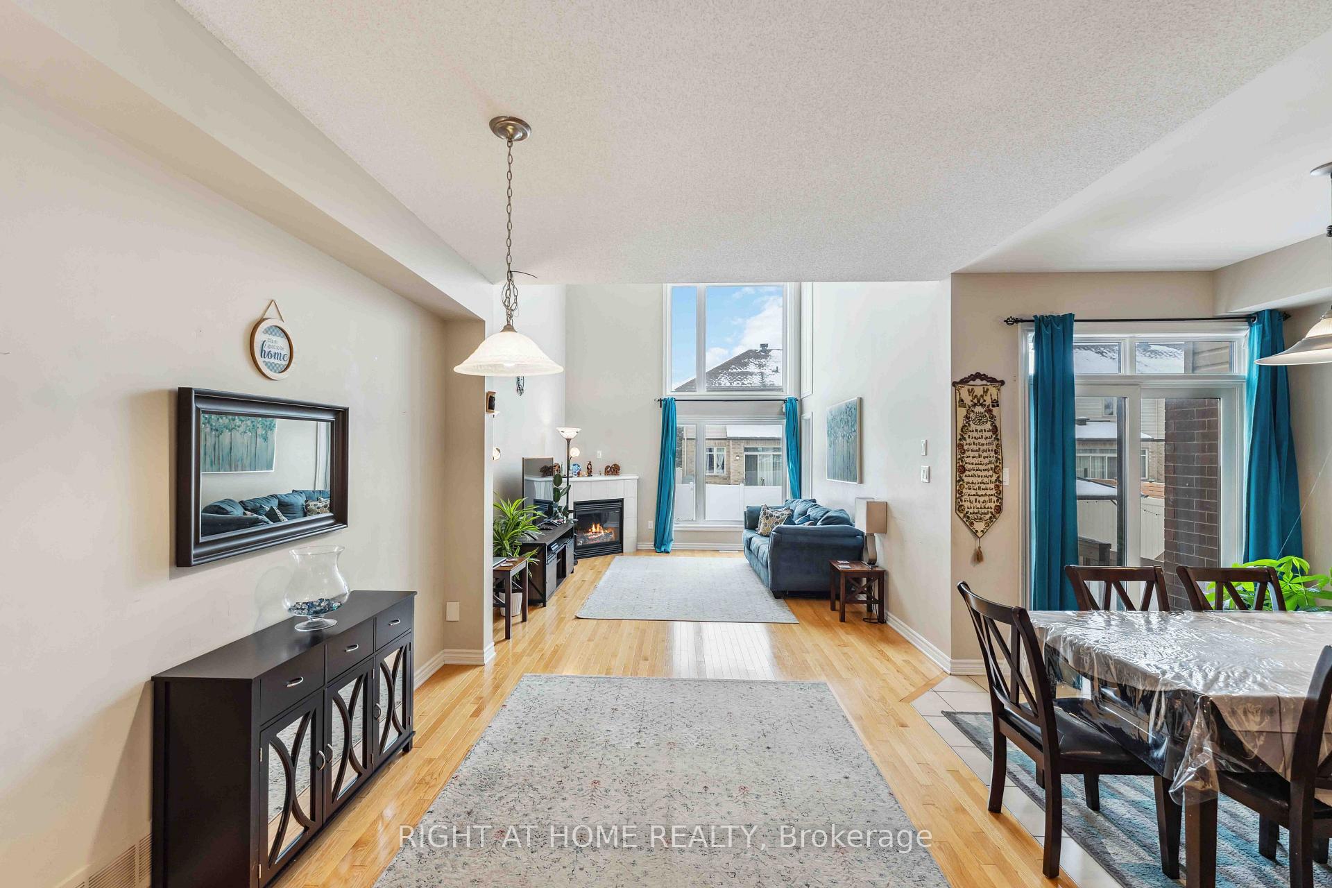 Photo 4 of 300 Cooks Mill Crescent, Ottawa, Riverside South — HOMEH