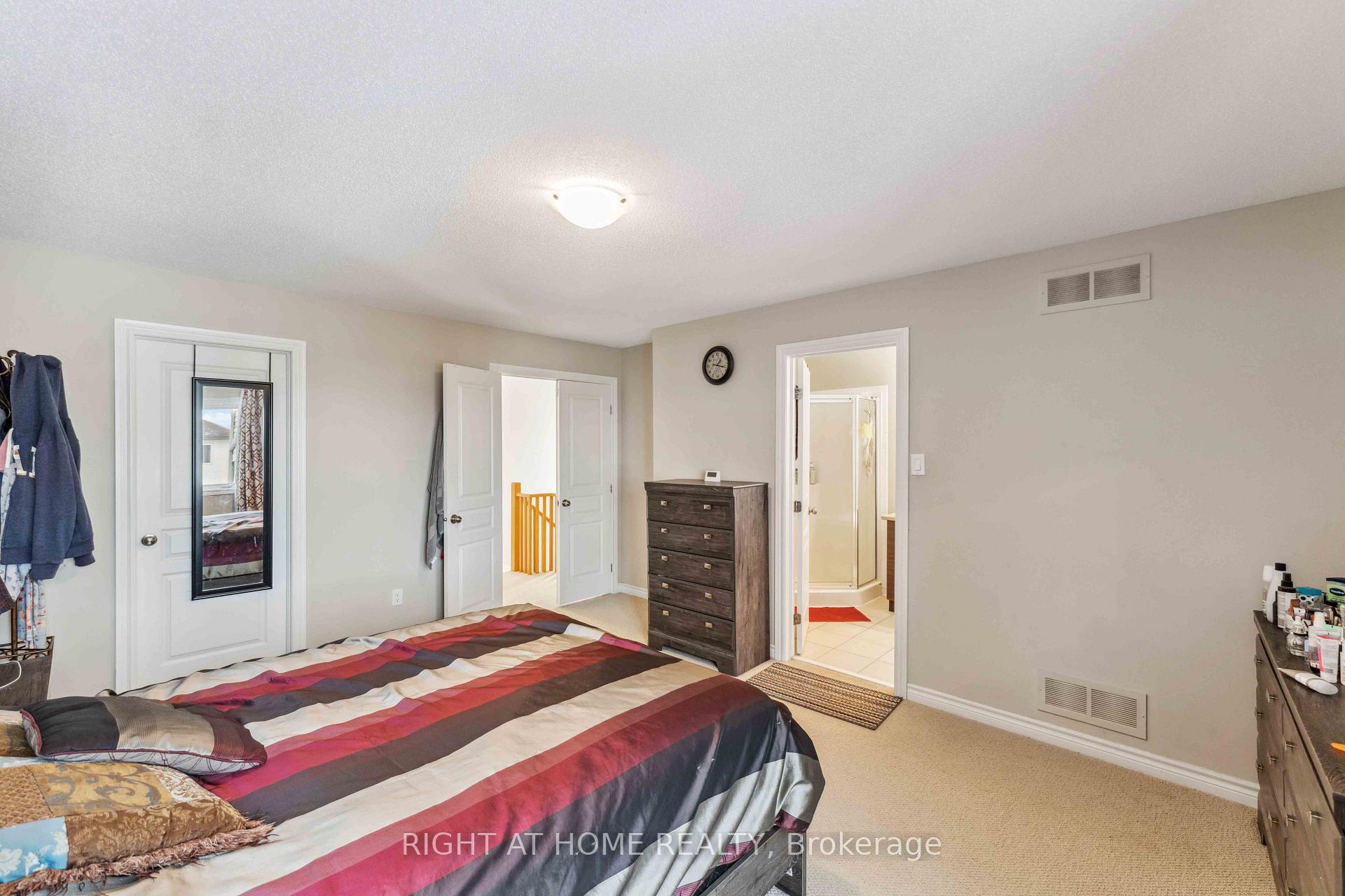 Photo 28 of 300 Cooks Mill Crescent, Ottawa, Riverside South — HOMEH