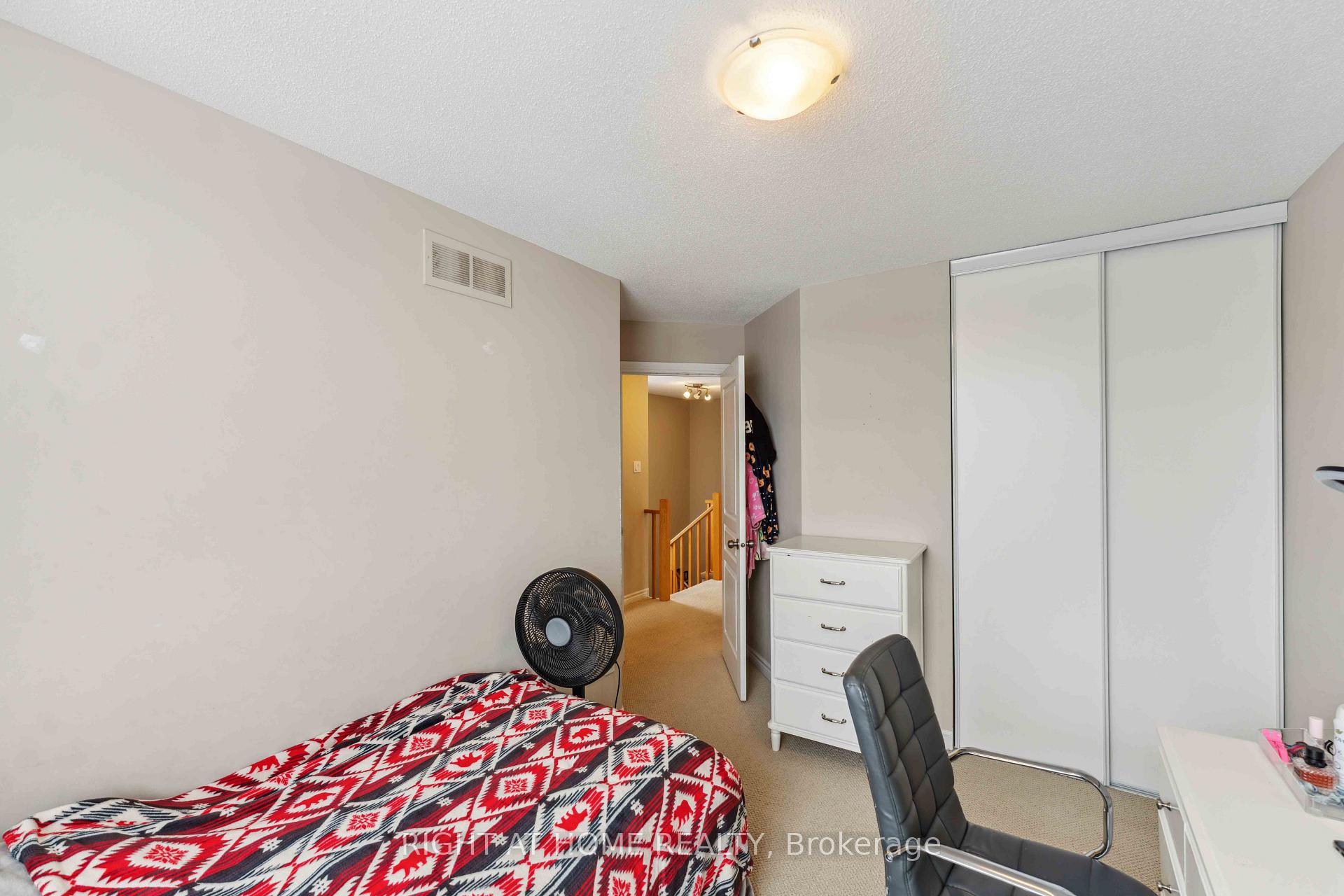Photo 38 of 300 Cooks Mill Crescent, Ottawa, Riverside South — HOMEH