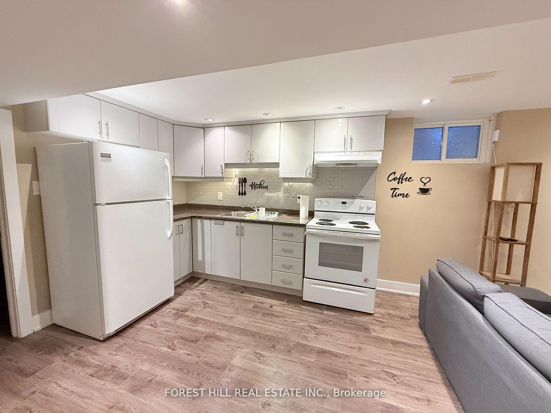 Photo 5 of Unit Lower, 166 Schell Avenue, North York, Briar Hill-Belgravia — HOMEH