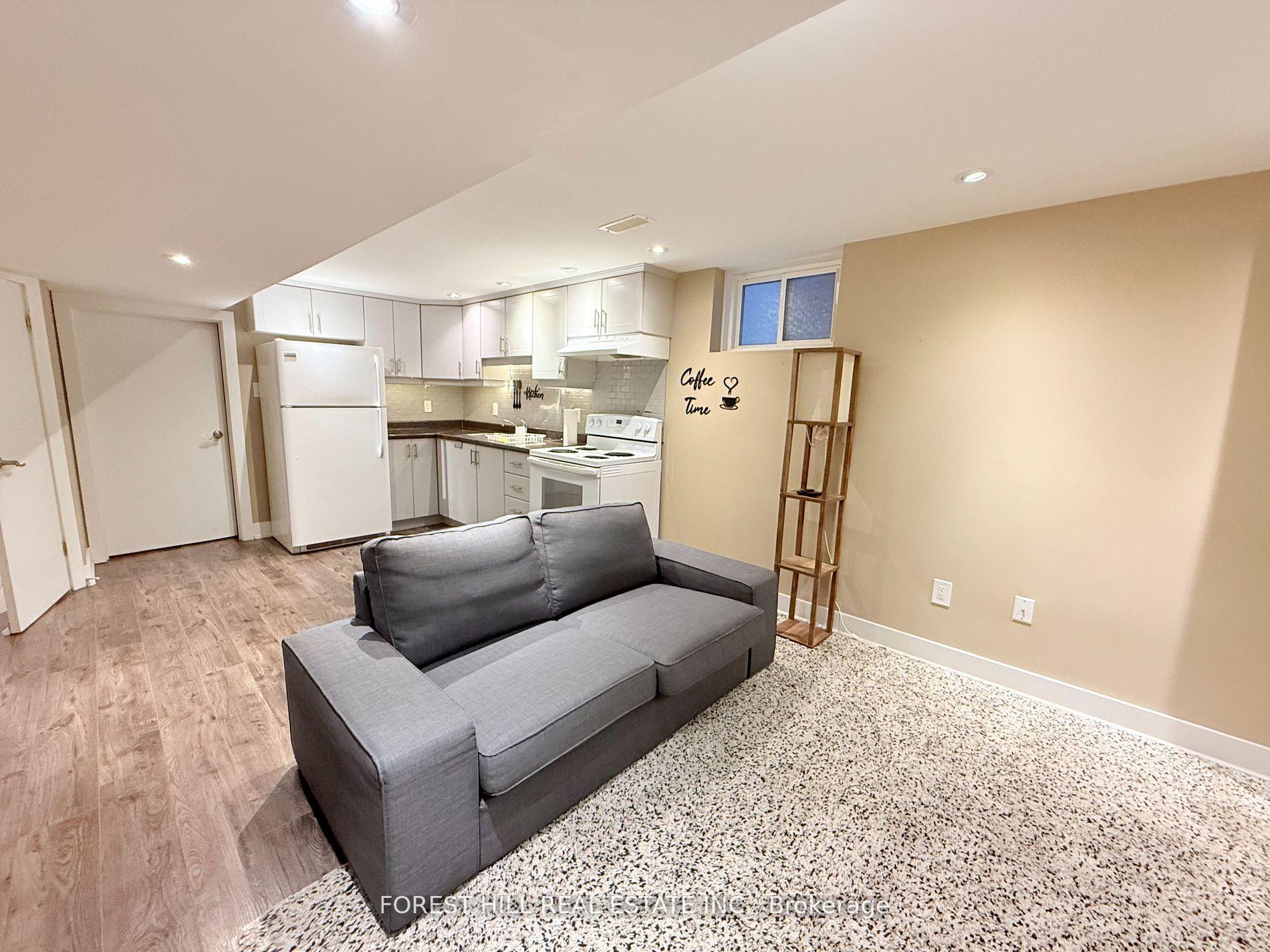 Photo 6 of Unit Lower, 166 Schell Avenue, North York, Briar Hill-Belgravia — HOMEH