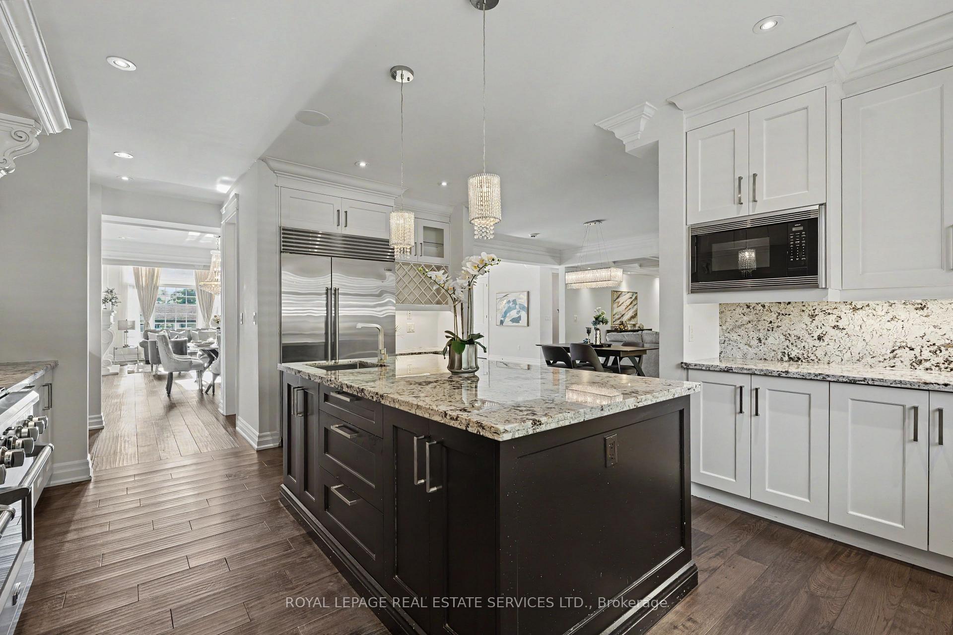 Photo 14 of 369 Lees Lane, Oakville, West — HOMEH
