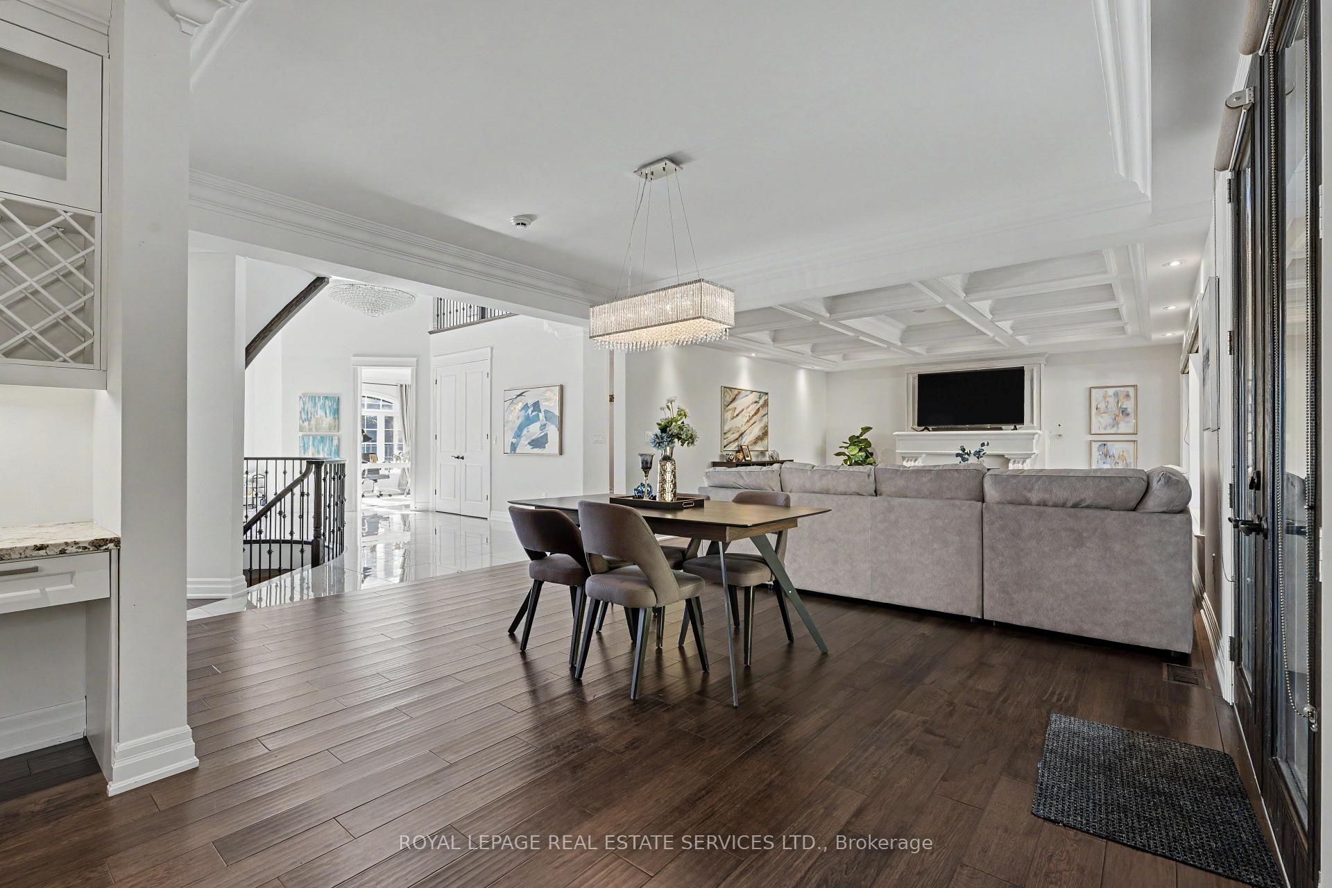 Photo 15 of 369 Lees Lane, Oakville, West — HOMEH