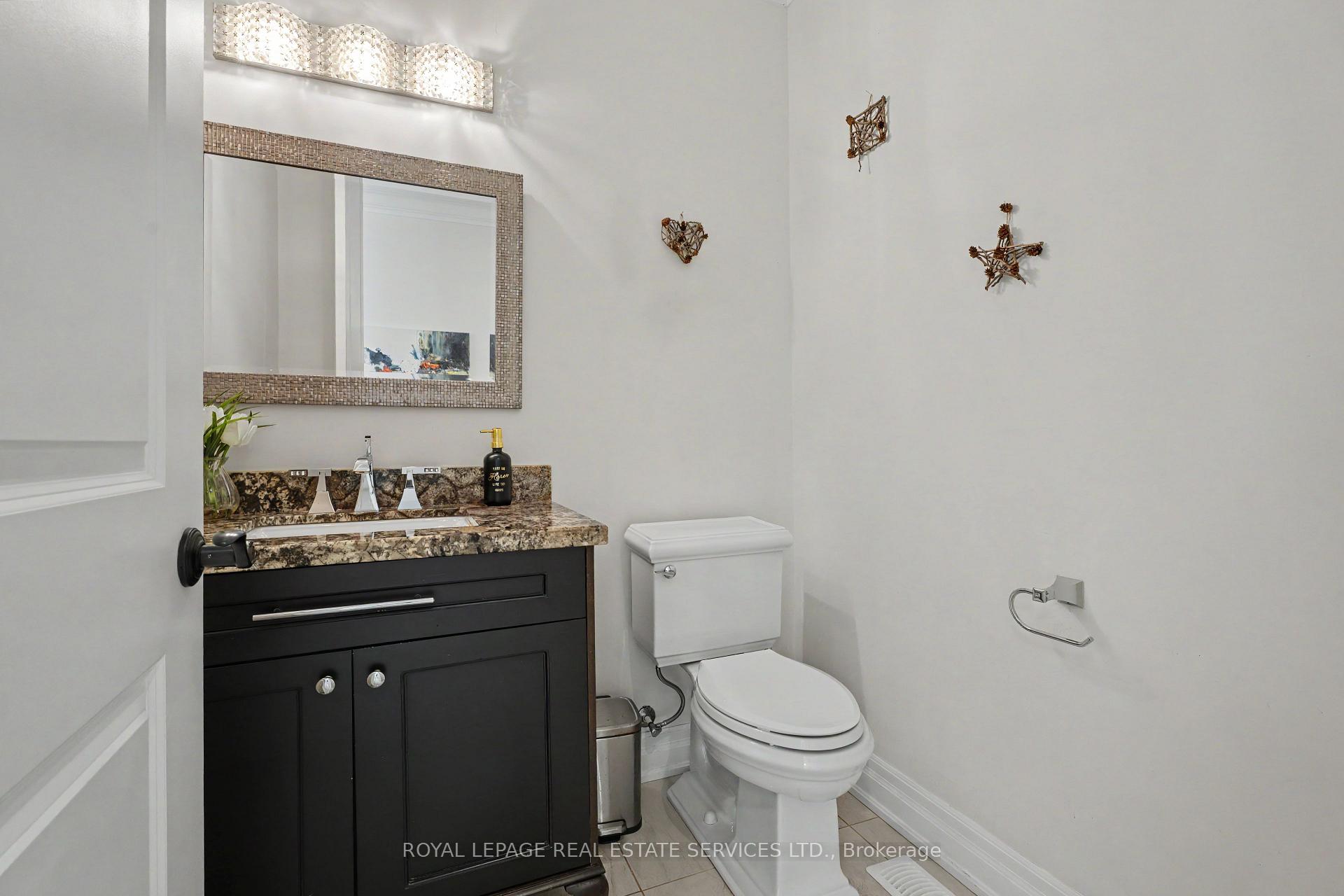Photo 18 of 369 Lees Lane, Oakville, West — HOMEH