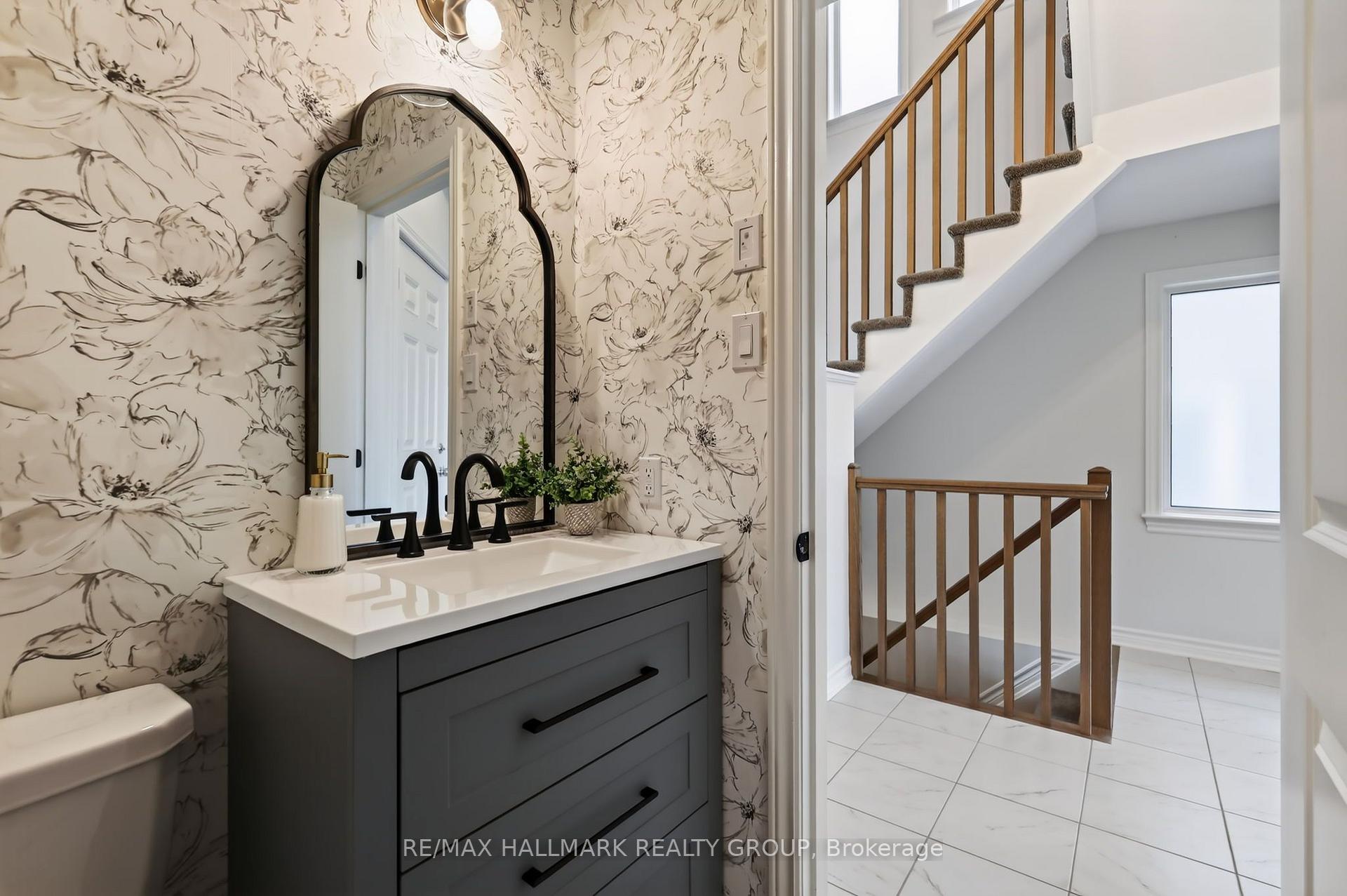 Photo 4 of 317 Kanashtage Terrace, Ottawa, Camelot — HOMEH