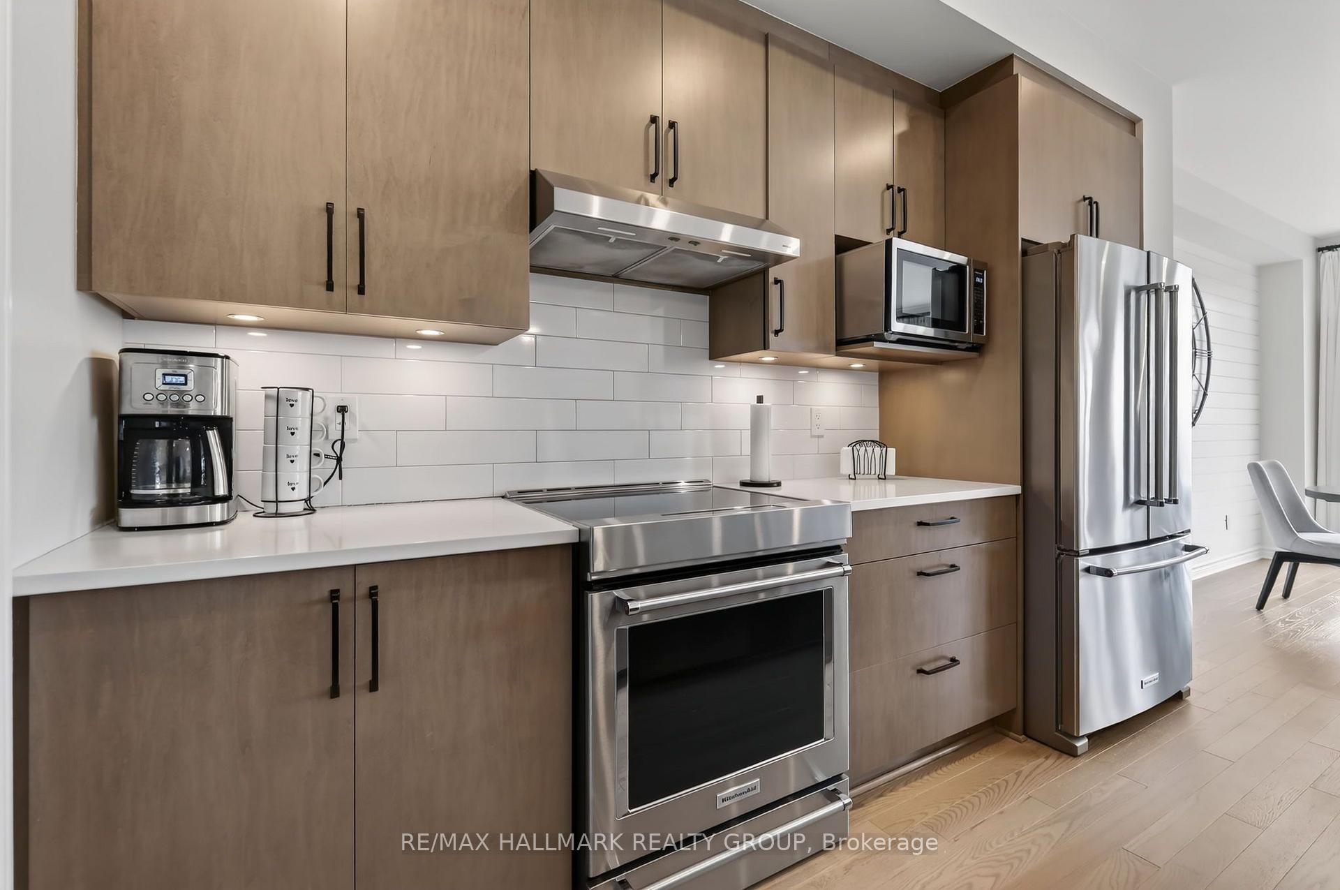 Photo 8 of 317 Kanashtage Terrace, Ottawa, Camelot — HOMEH