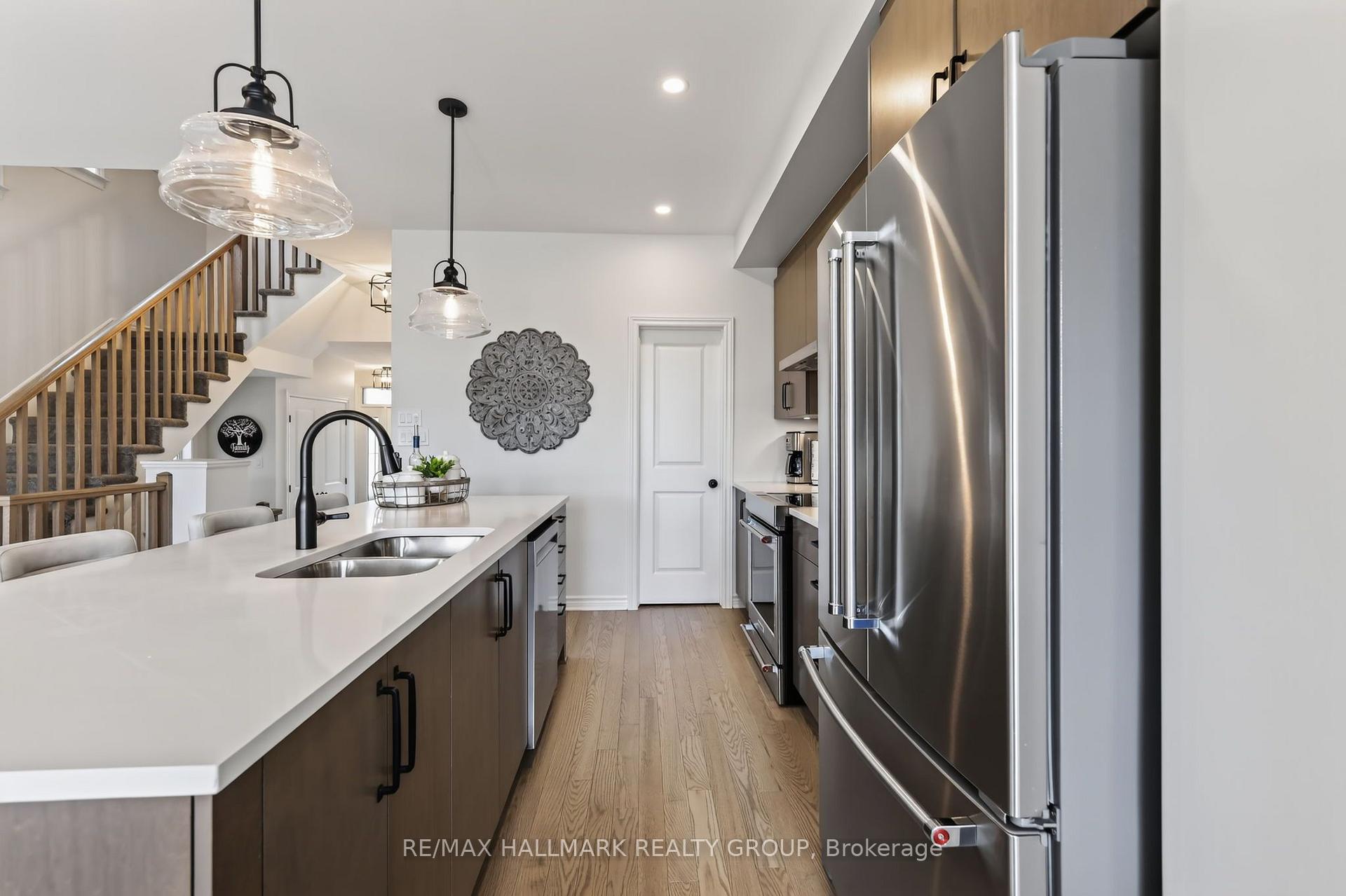Photo 18 of 317 Kanashtage Terrace, Ottawa, Camelot — HOMEH