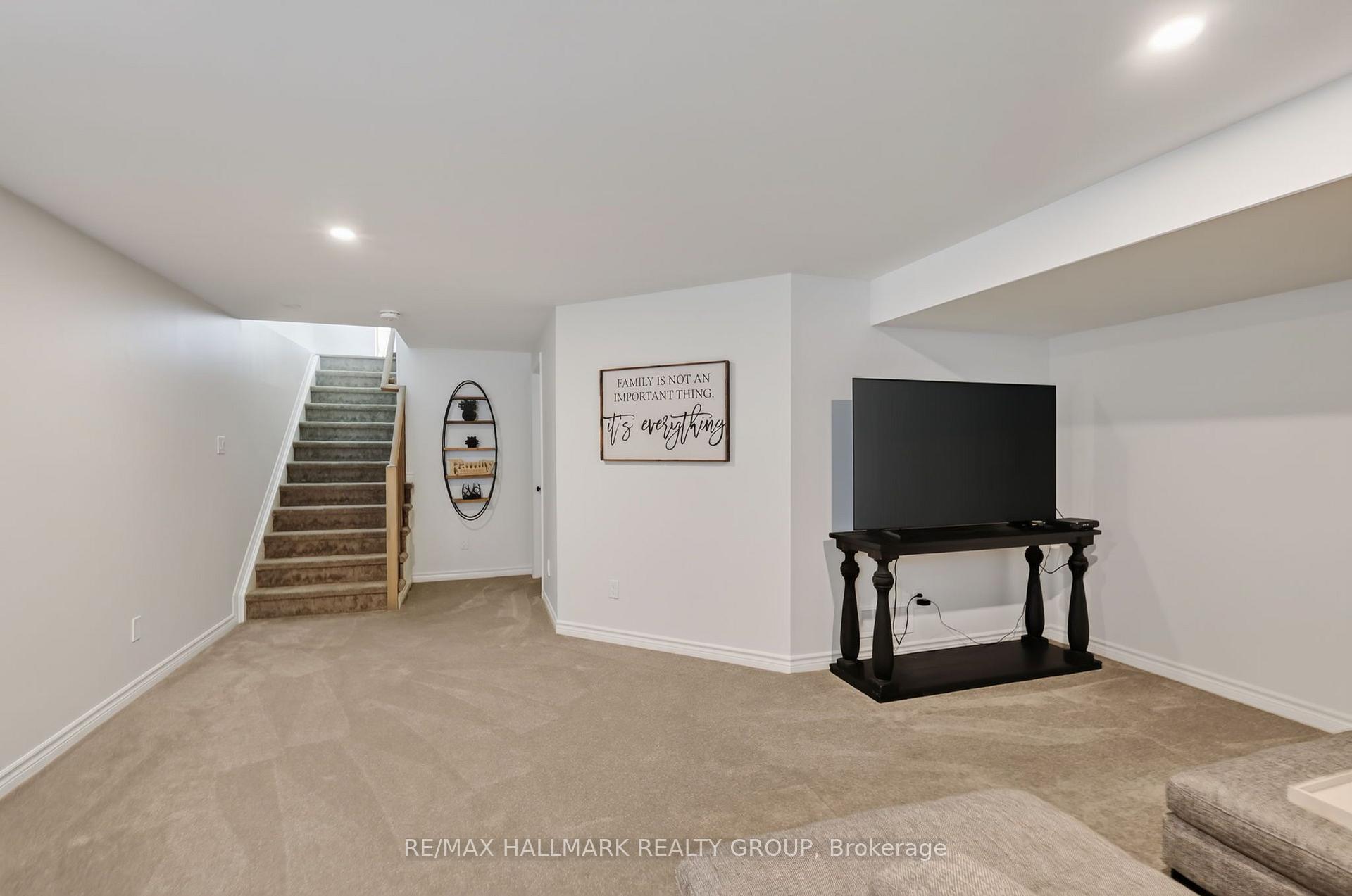 Photo 39 of 317 Kanashtage Terrace, Ottawa, Camelot — HOMEH