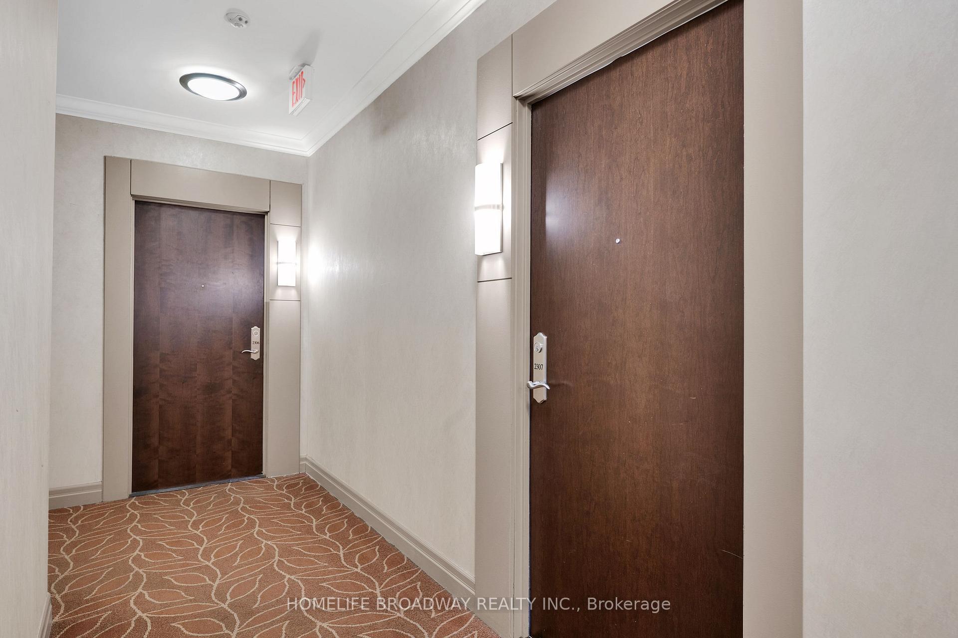 Photo 5 of Unit 2307, 100 John Street, Brampton, Downtown Brampton — HOMEH