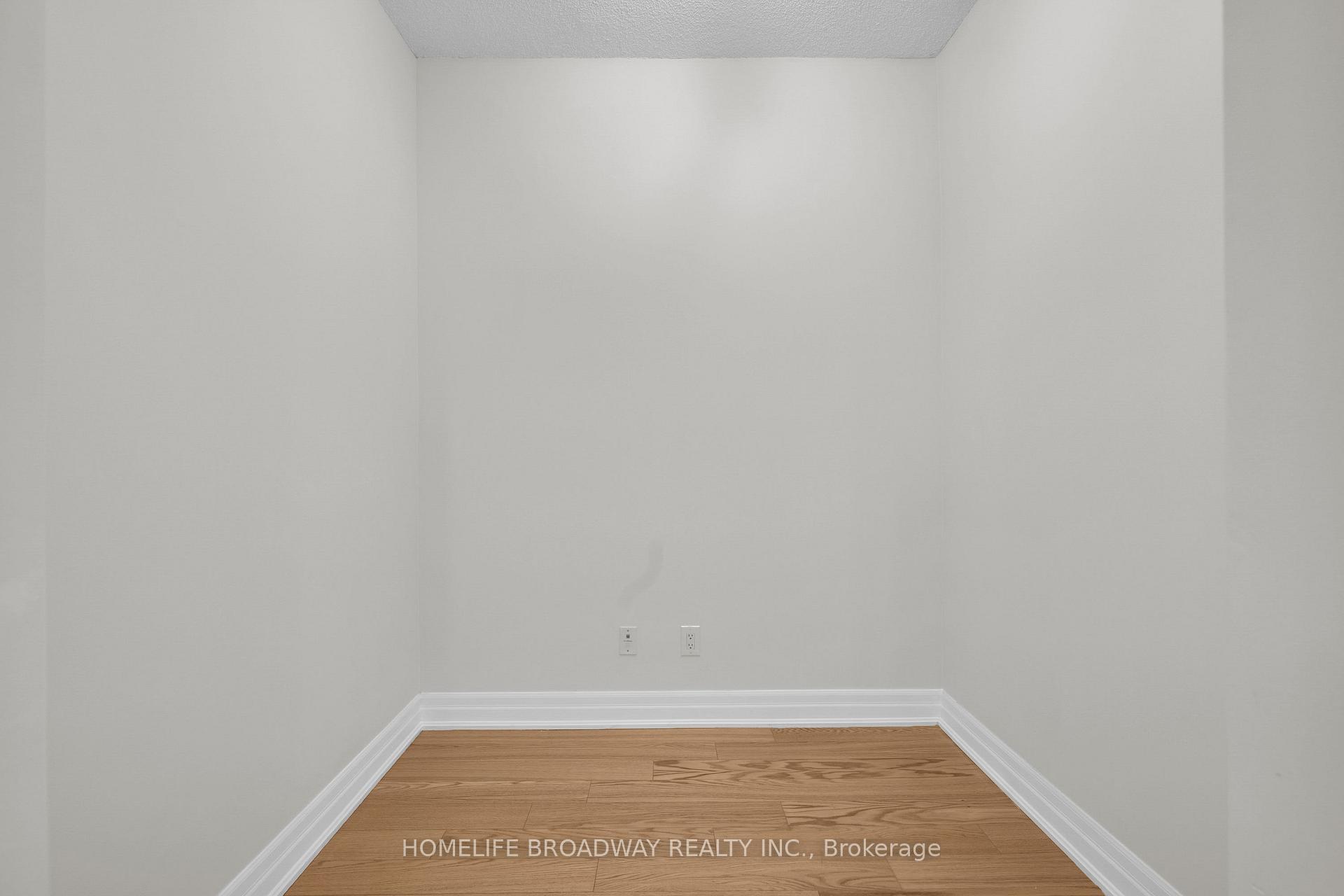 Photo 15 of Unit 2307, 100 John Street, Brampton, Downtown Brampton — HOMEH