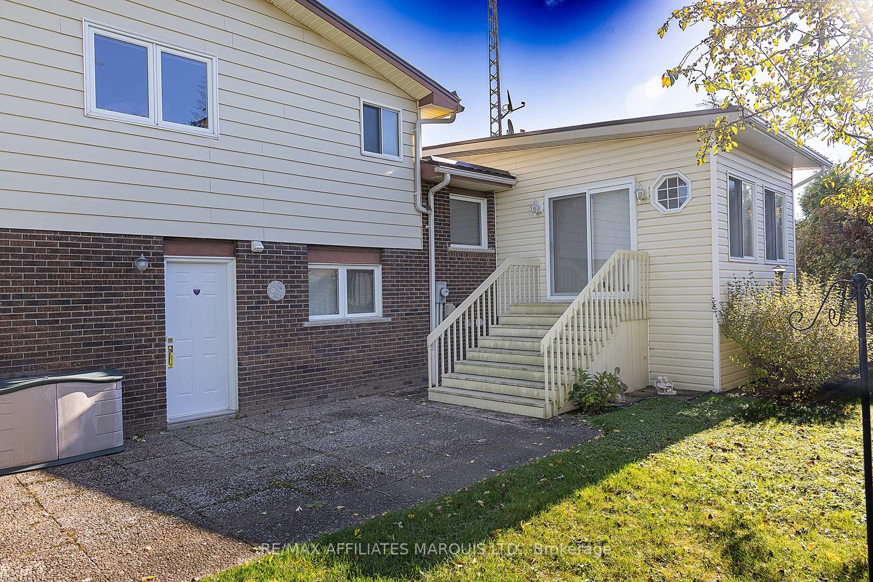 Photo 6 of 14 Westwinds Drive, South Dundas, Morrisburg — HOMEH