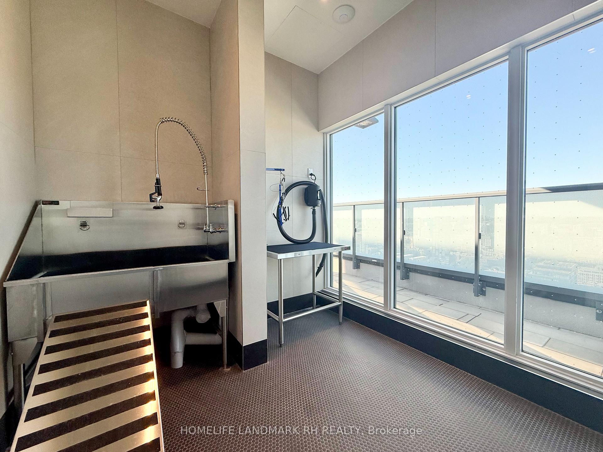 Photo 17 of Unit 2706, 280 Dundas Street W, Toronto, Kensington-Chinatown — HOMEH